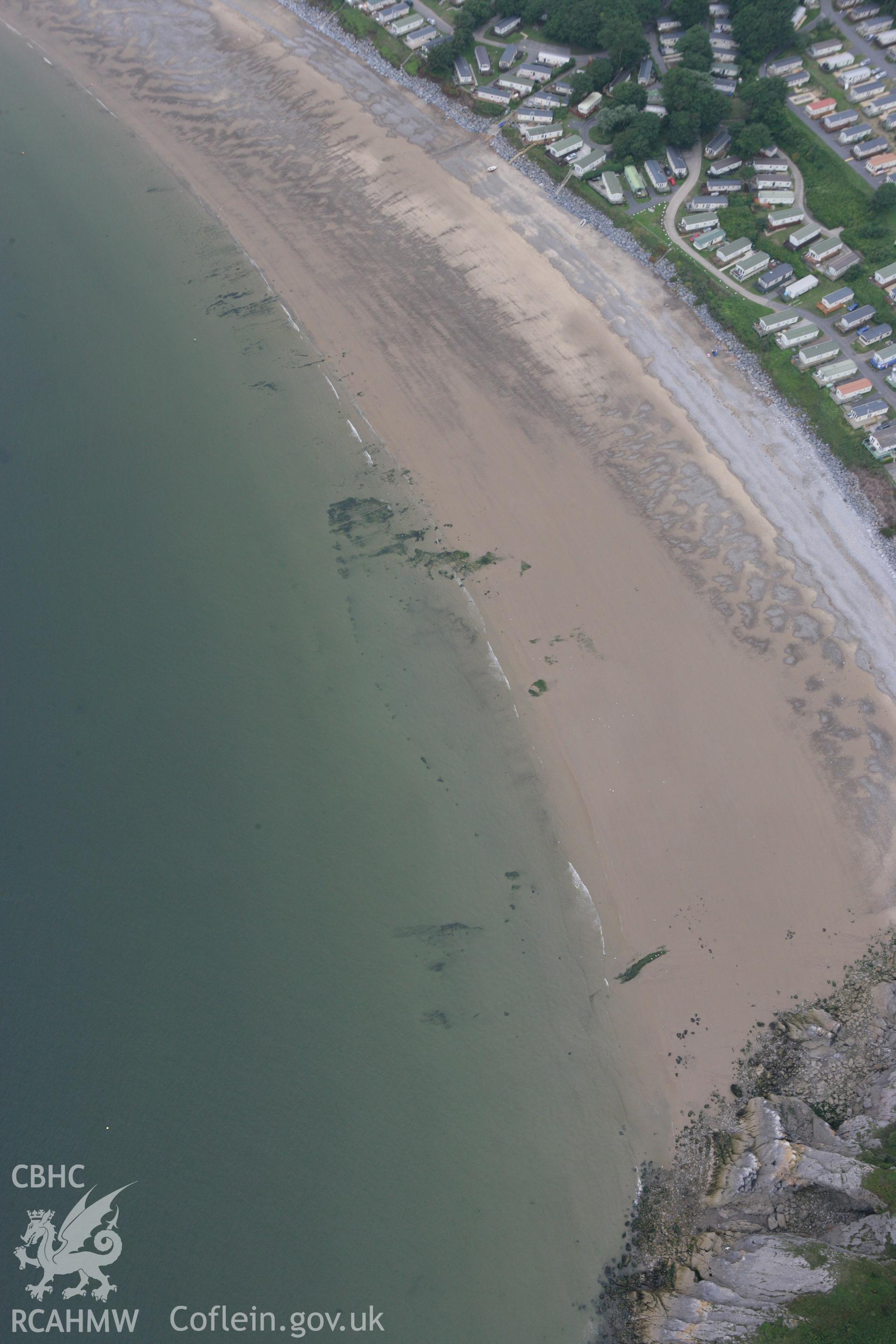 RCAHMW colour oblique photograph of Lydstep Haven, general views. Taken by Toby Driver on 23/07/2010.