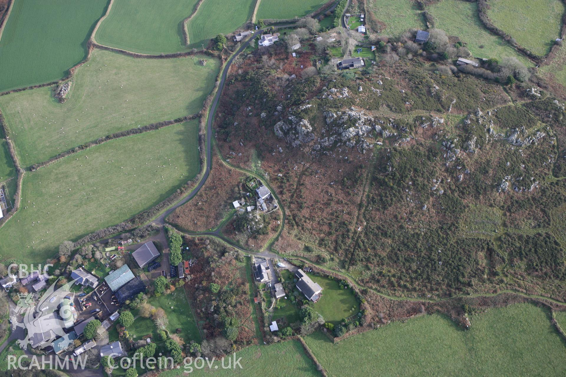 RCAHMW colour oblique photograph of Carn Winda Burial Chamber (Carreg Sampson). Taken by Toby Driver on 16/11/2010.