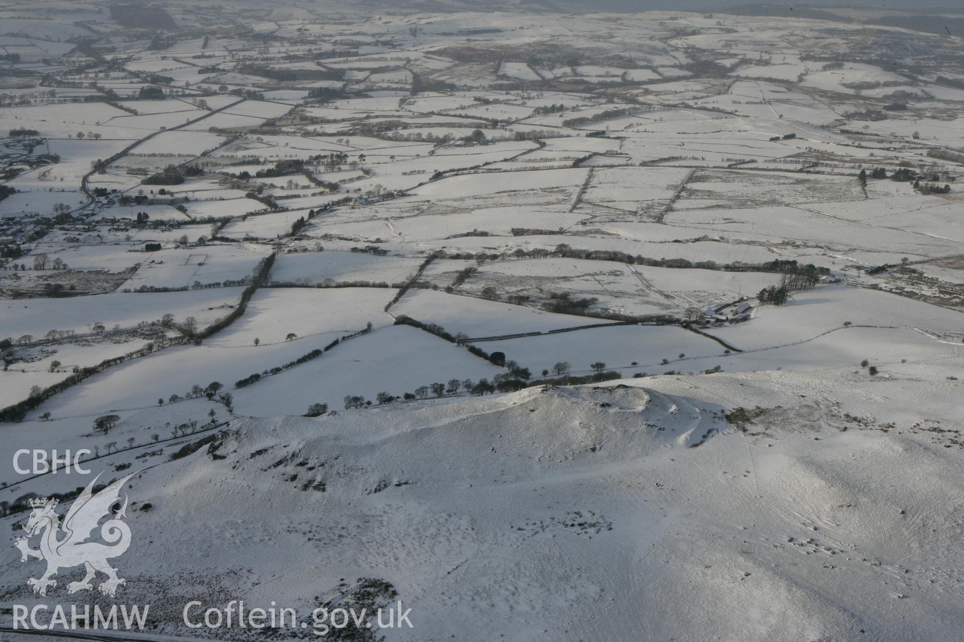 RCAHMW colour oblique photograph of Pen y Bannau hillfort. Taken by Toby Driver on 02/12/2010.