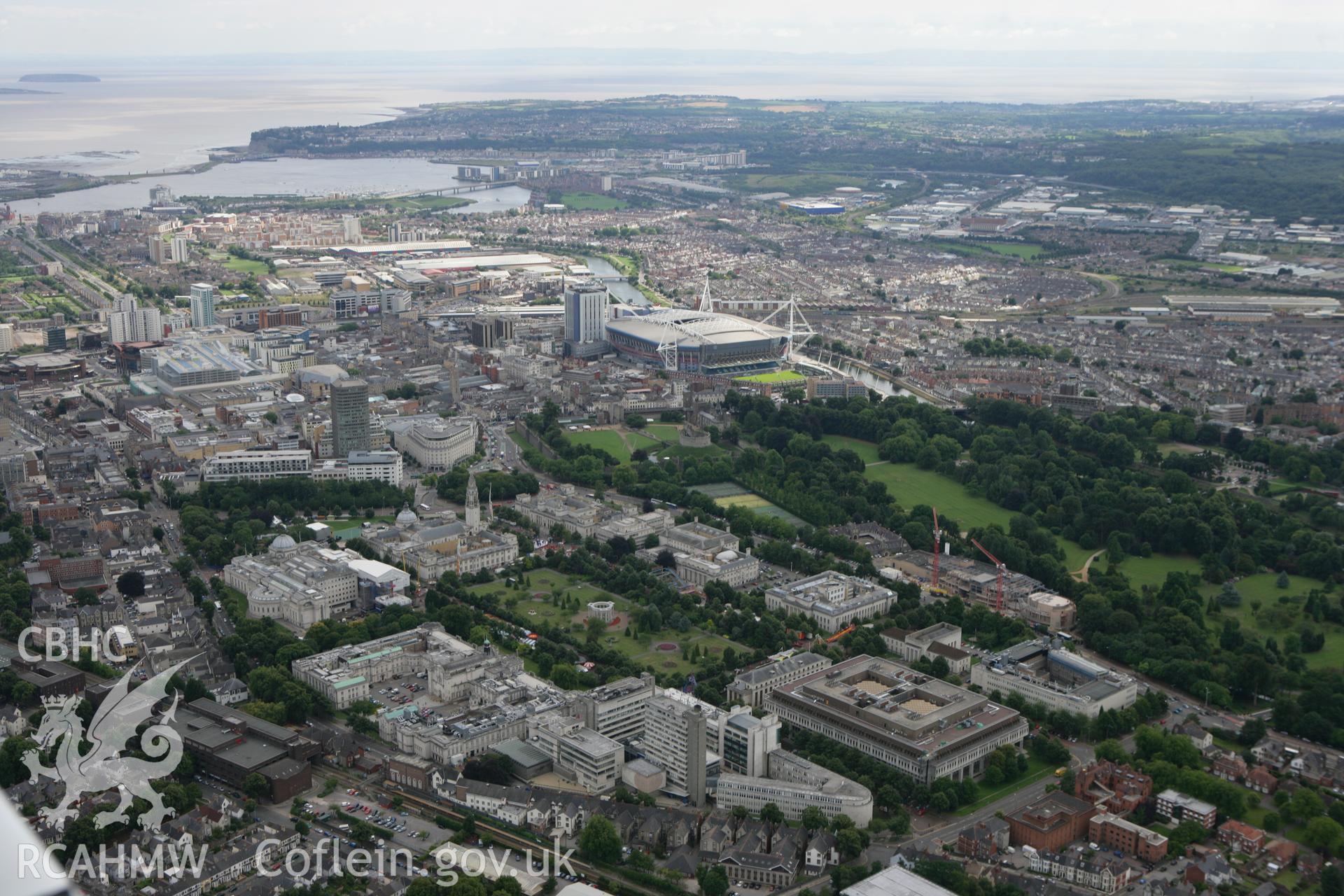 RCAHMW colour oblique photograph of Cardiff University building, Cathay's Park, looking south. Taken by Toby Driver on 29/07/2010.