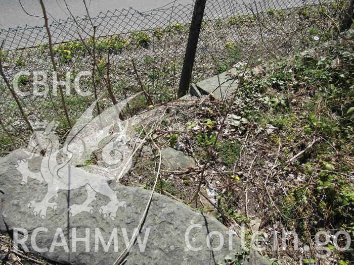 'Lock yr odyn no. 29, southern edge of counterbalance stone, west wall.' Colour digital photograph of Lock 29 (Glandwor villa lock) of the Glamorganshire Canal in Trallwn, Pontypridd. Taken by Mr Kelvin Merriott.