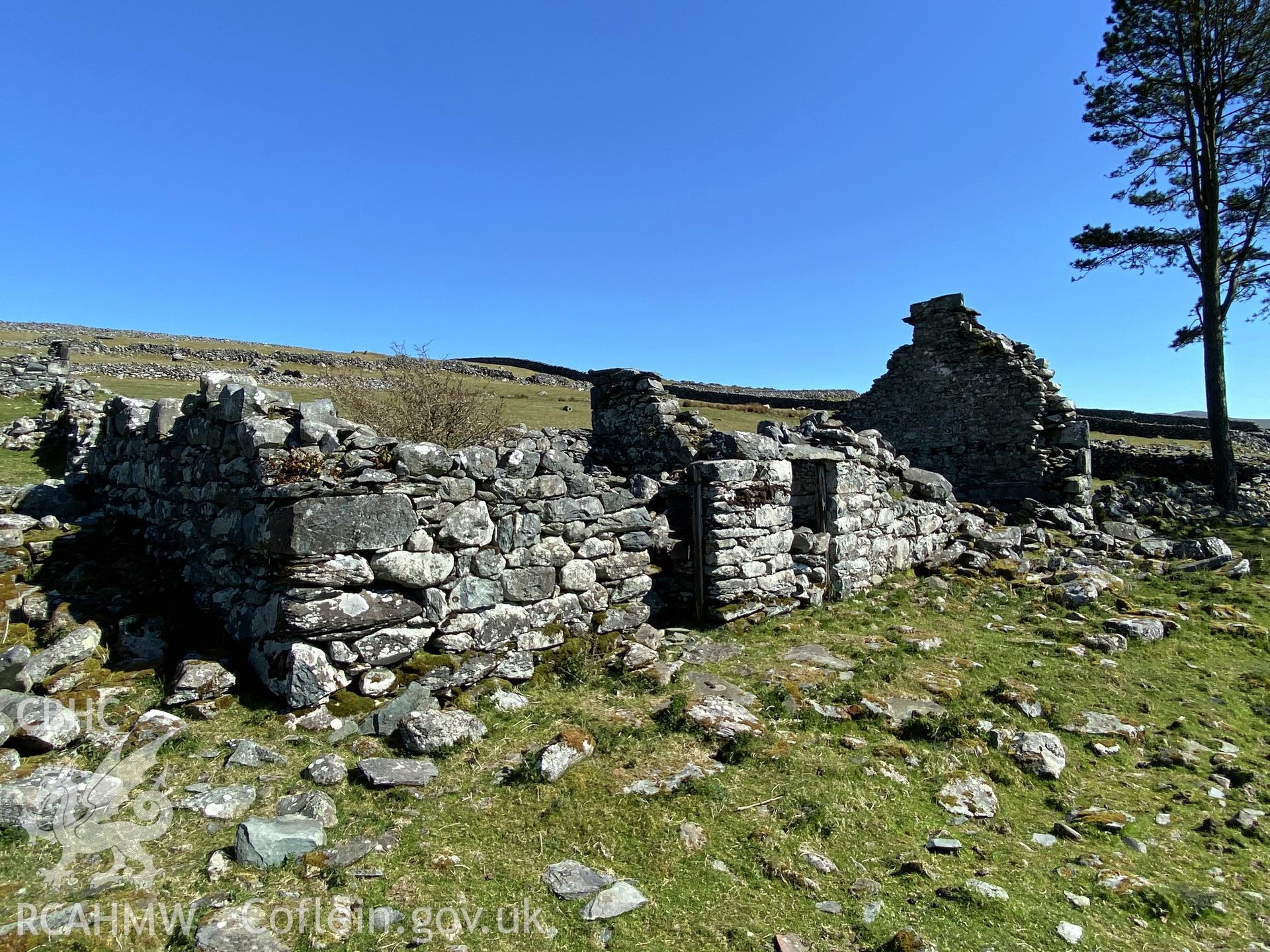 Digital colour photograph showing Tal-y-ffynnonau, produced by Paul R Davis in 2021.