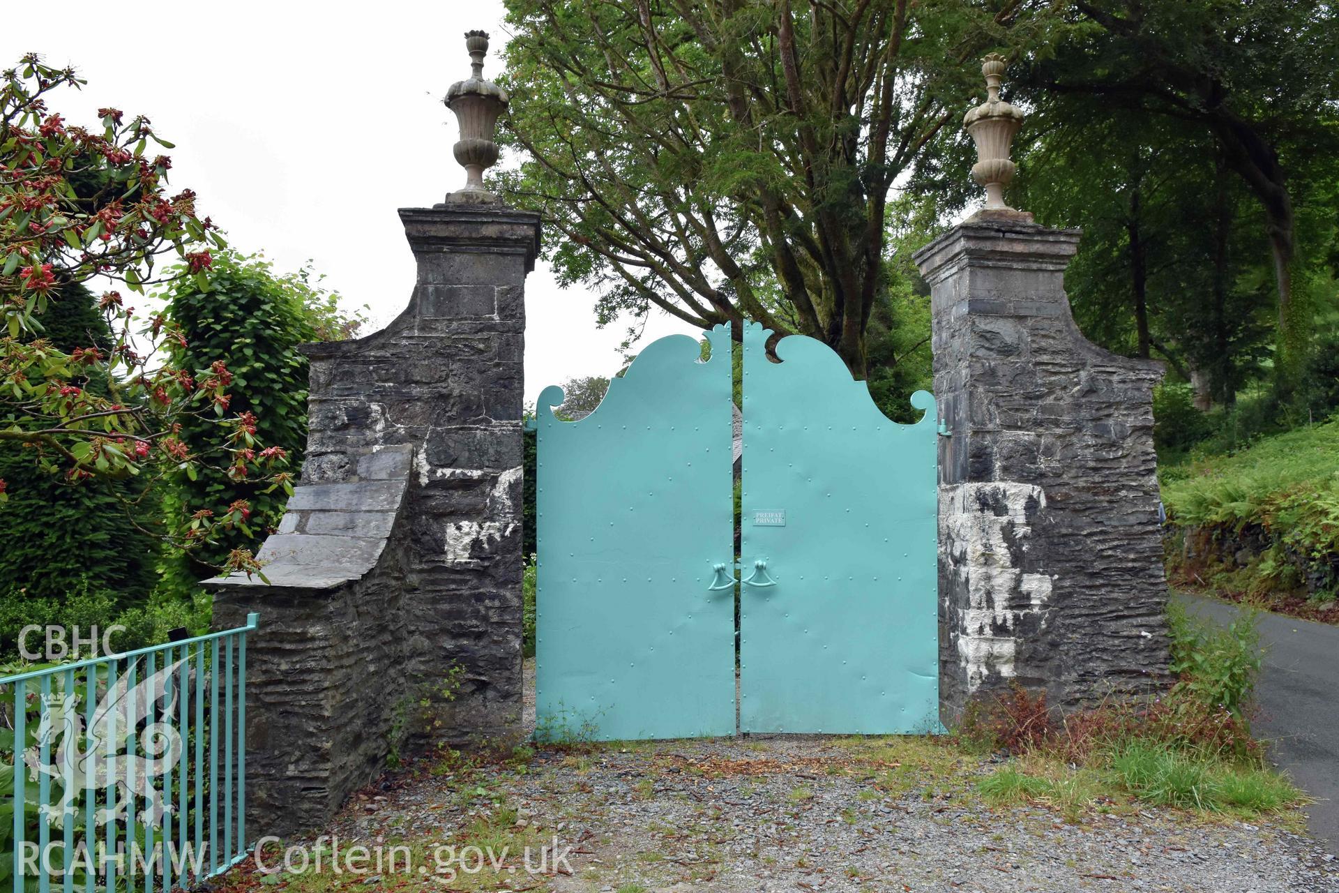 Plas Brondanw Garden; main drive gateway Taken by Susan Fielding.