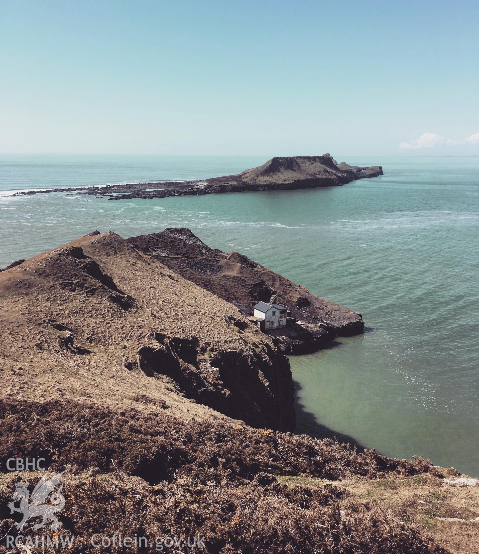 Kitchen Corner and Worm's Head from Rhossili headland Taken by Meilyr Powel.