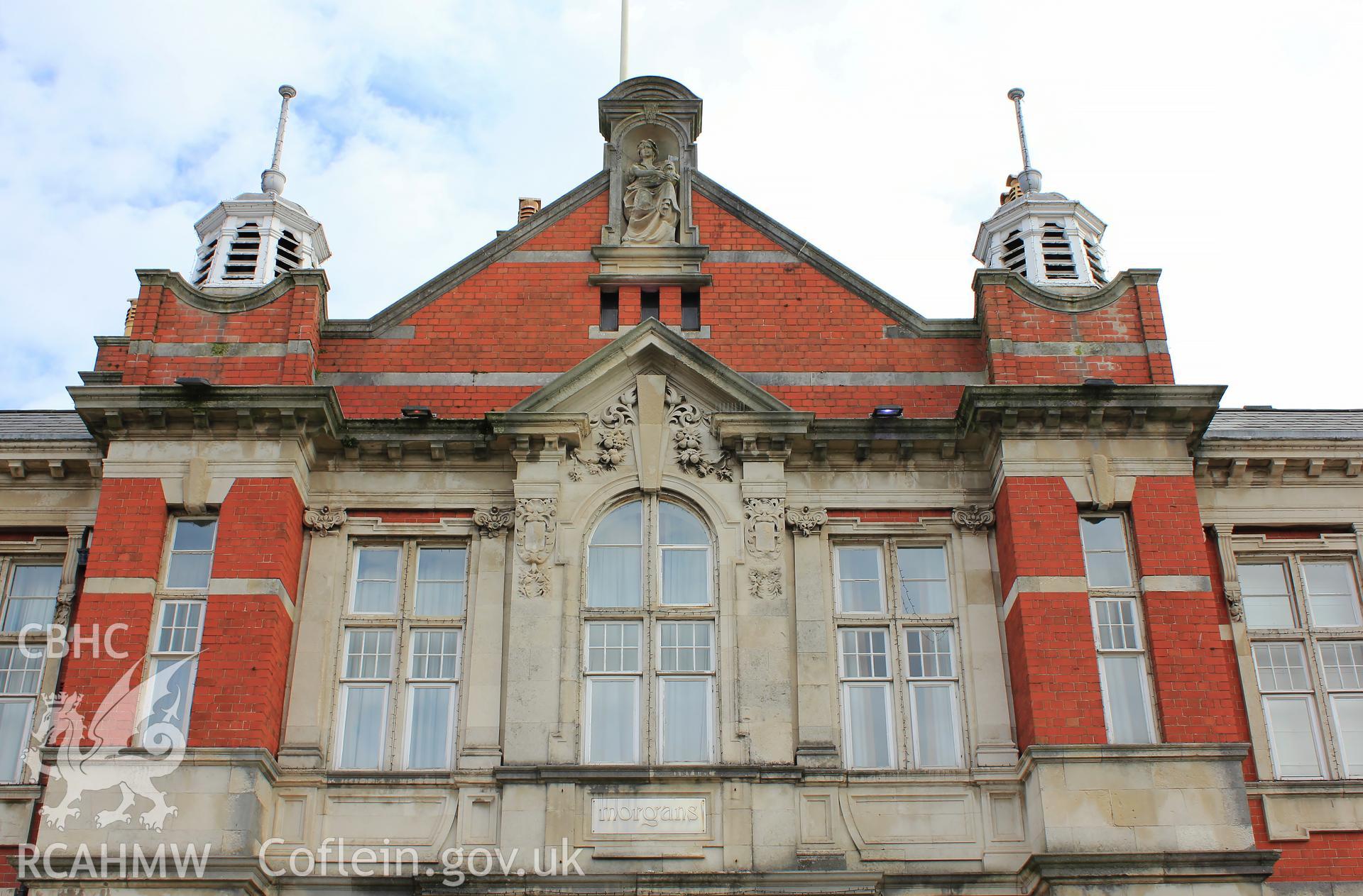 Swansea Harbour Trust Offices (Morgans Hotel), west face, windows, towers and statue Taken by Meilyr Powel.