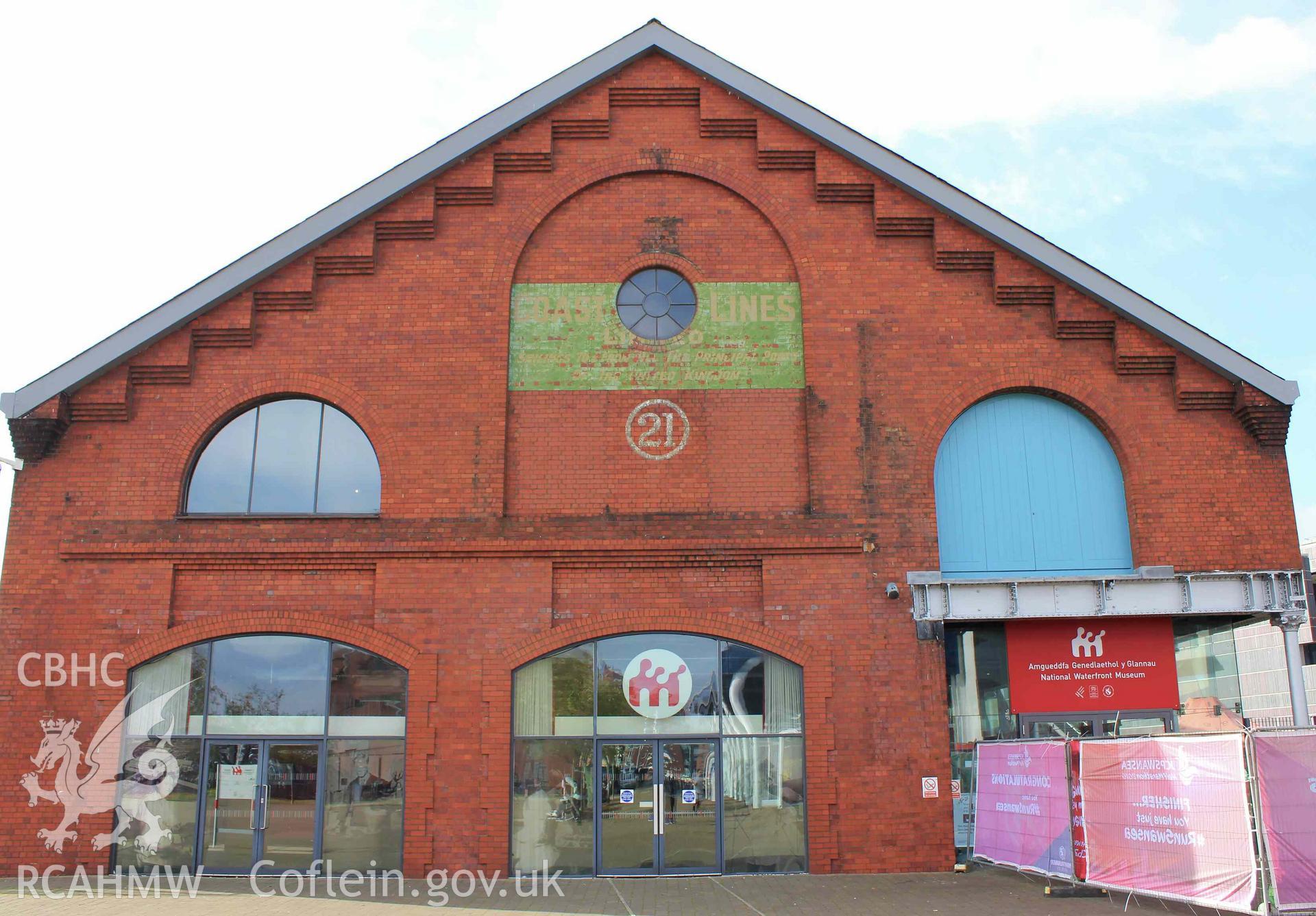 Coast Lines warehouse. East face Taken by Meilyr Powel.