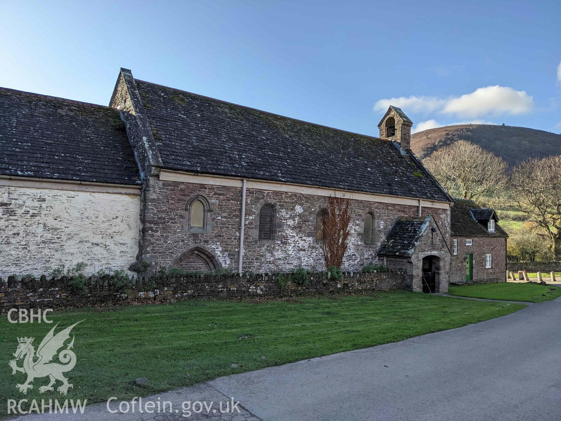 St Davids Church, Llanthony. Exterior Taken by Meilyr Powel.