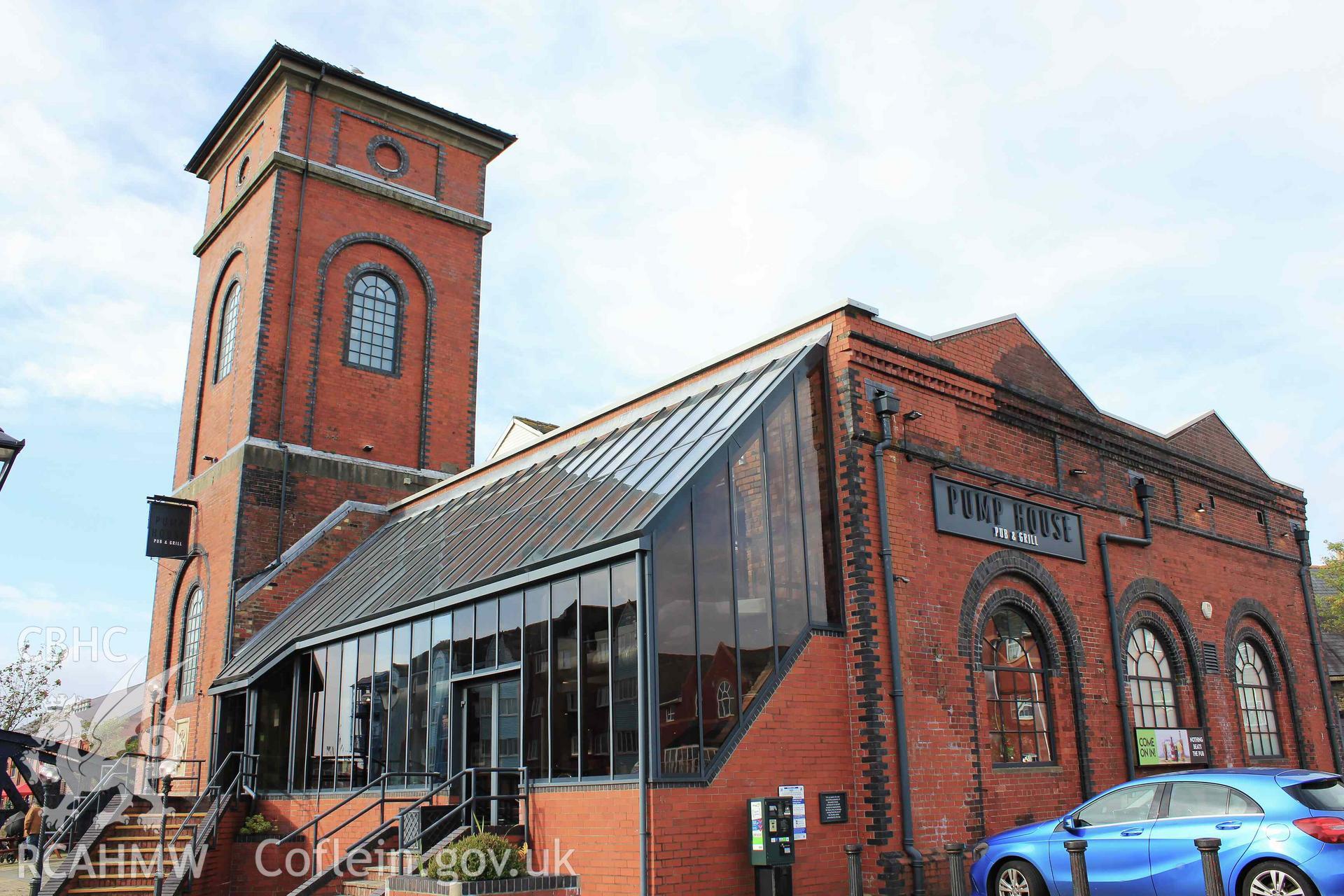 Pump House, Swansea, south east corner Taken by Meilyr Powel.