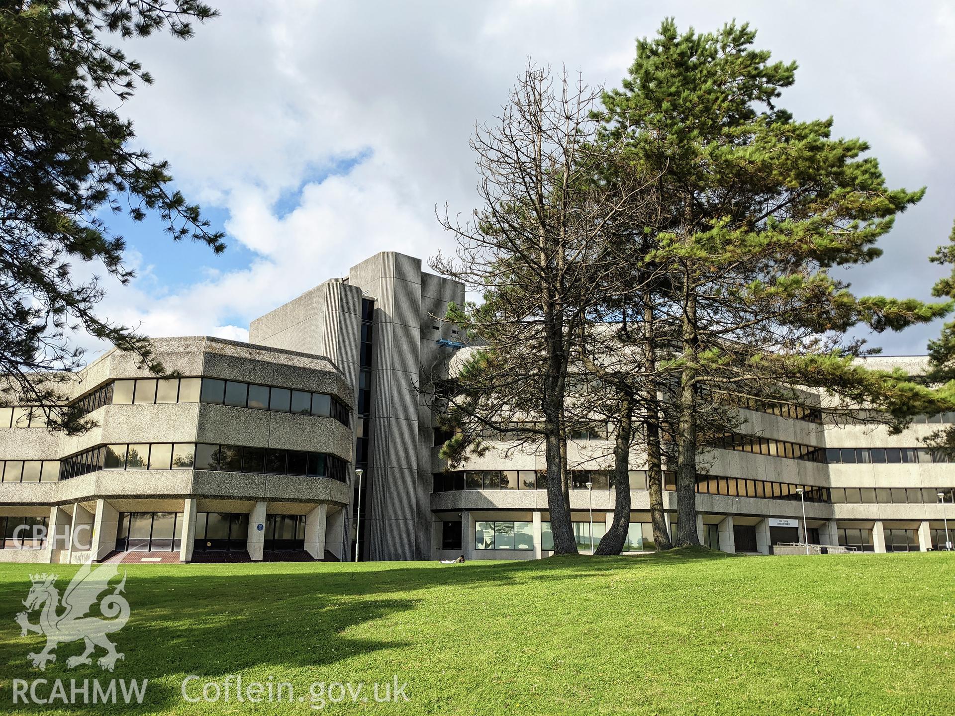 Swansea Civic Centre south face with trees Taken by Meilyr Powel.