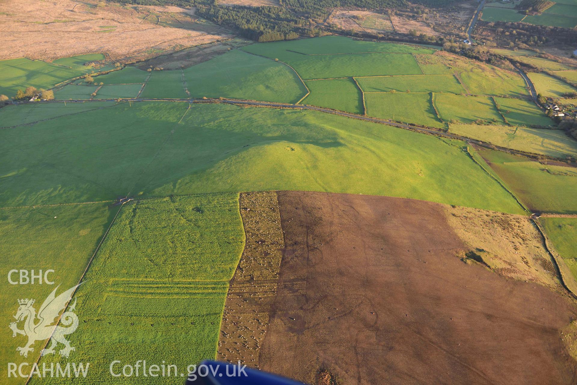 Oblique aerial photograph of Banc Du enclosure taken during the Royal Commission