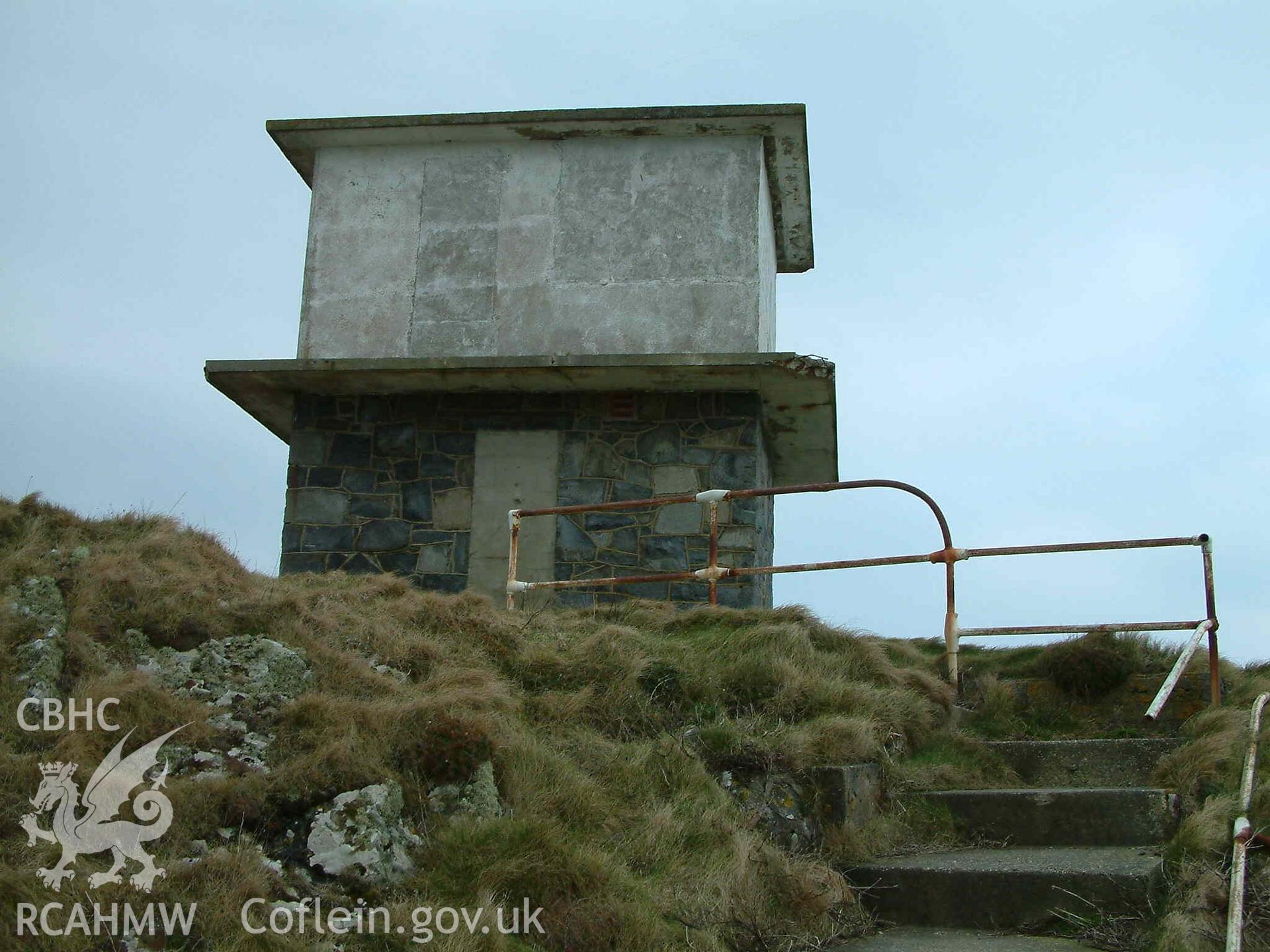 Photograph showing Porth Dinllaen Lookout former Lighthouse, taken by John Latham, 2003.