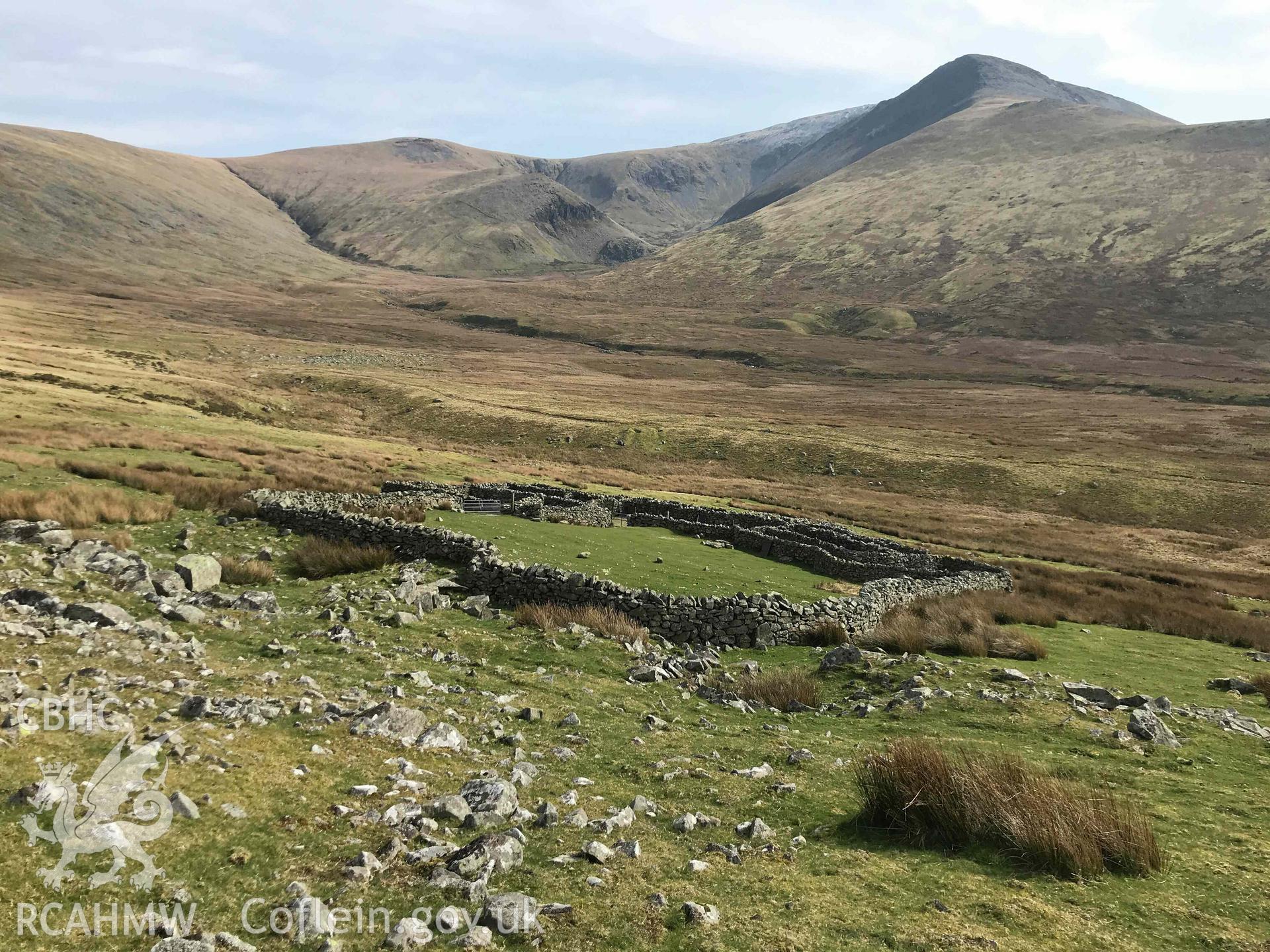 Digital photograph showing general view of Cwm Casseg wondering wall settlement, produced by Paul Davis in 2020