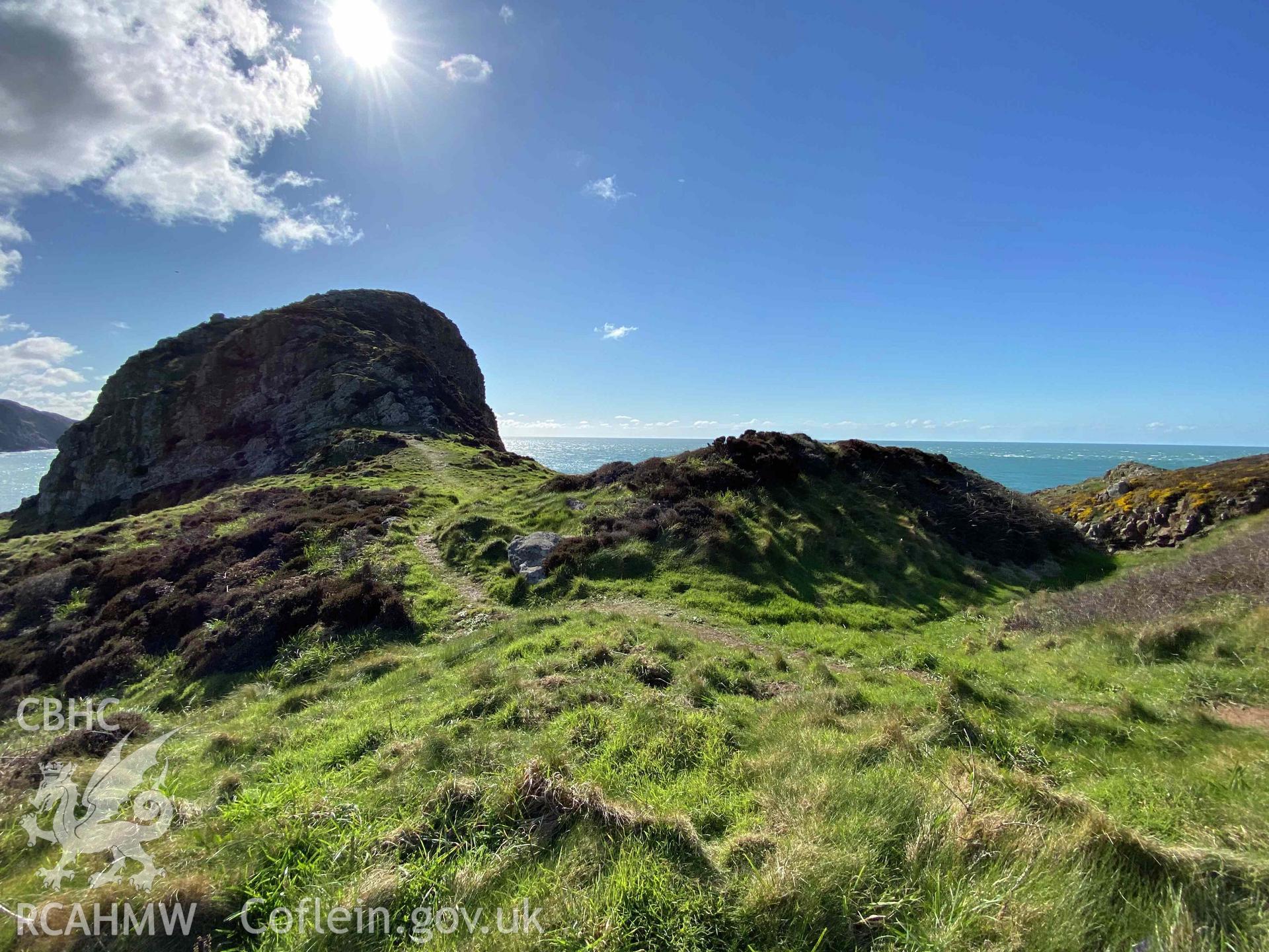 Digital photograph of Dinas Mawr promontory fort, Llanwnda, produced by Paul Davis in 2020