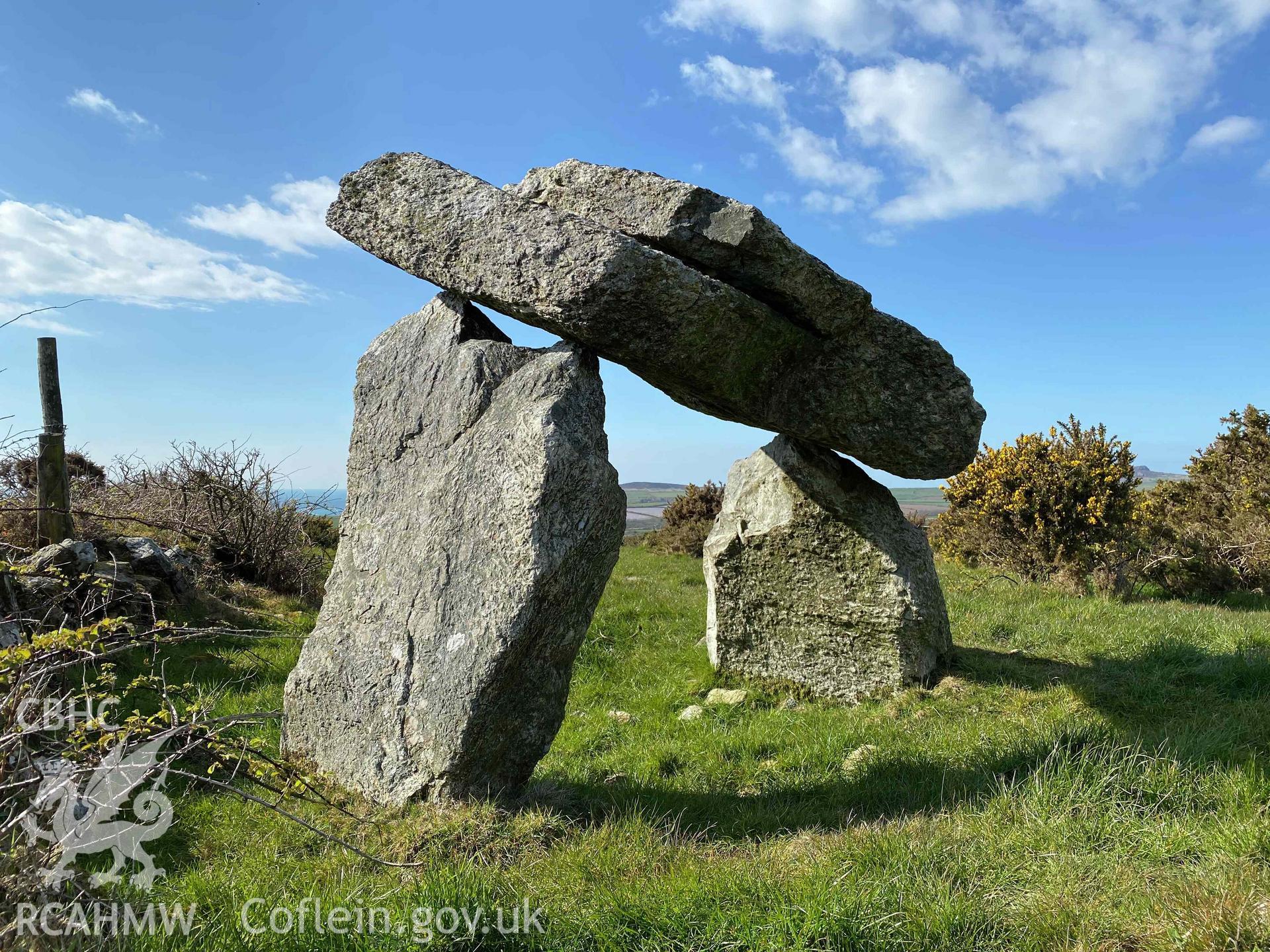 Digital photograph of Ffyst Samson chambered tomb, produced by Paul Davis in 2020