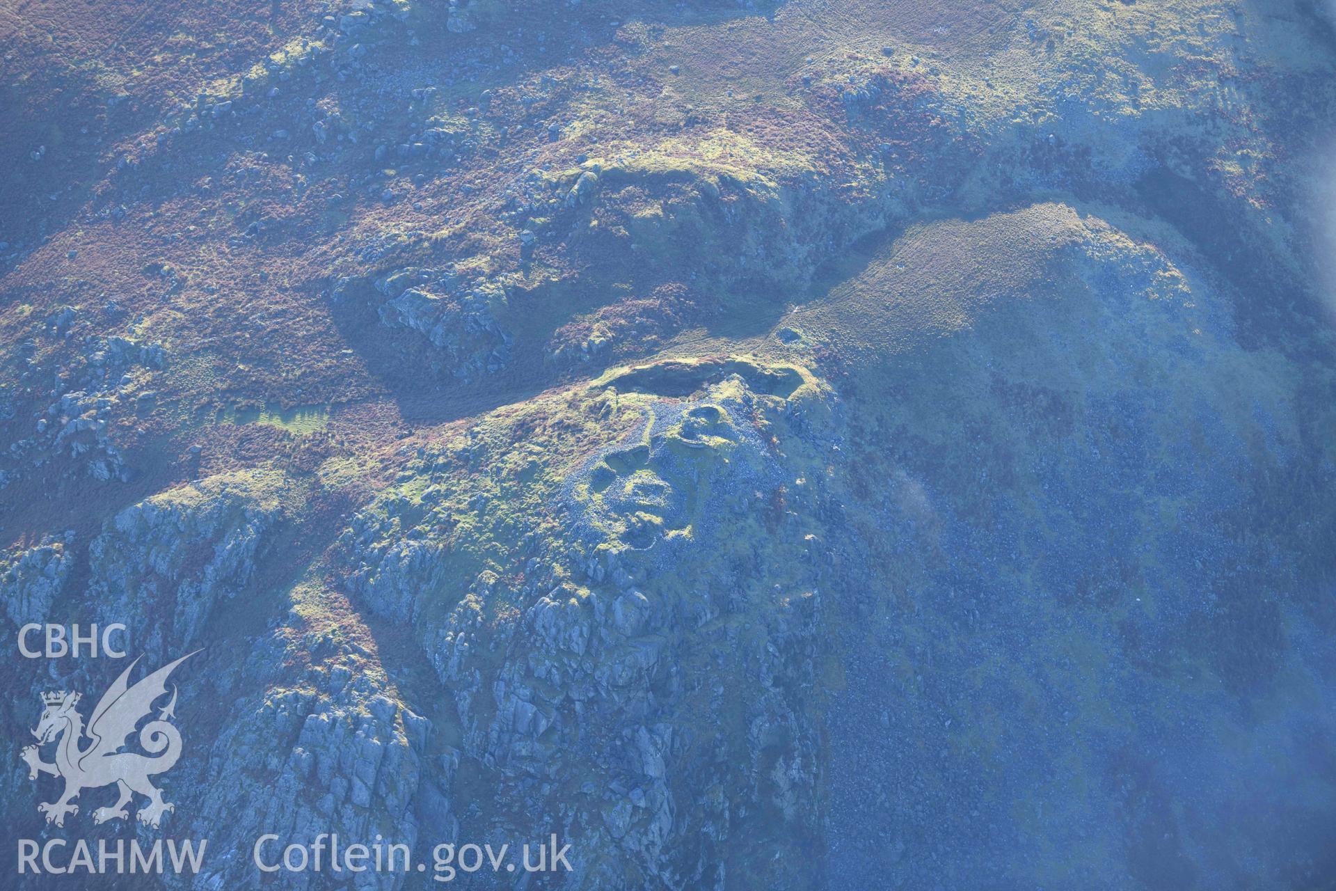 Oblique aerial photograph of Castell Carndochan taken during the Royal Commission’s programme of archaeological aerial reconnaissance by Toby Driver on 17th January 2022