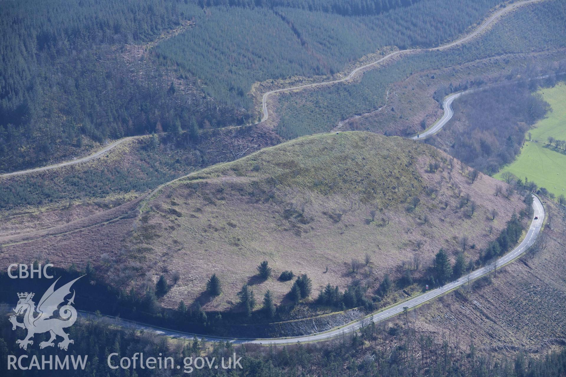 Sugar Loaf hillfort. Oblique aerial photograph taken during the Royal Commission’s programme of archaeological aerial reconnaissance by Toby Driver on 14 March 2022.