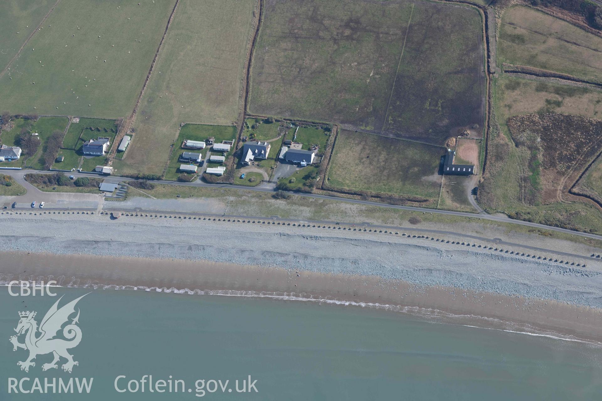 Fairborne Anti-Invasion Defences. Oblique aerial photographs taken during the Royal Commission’s programme of archaeological aerial reconnaissance by Toby Driver on 25 March 2022.