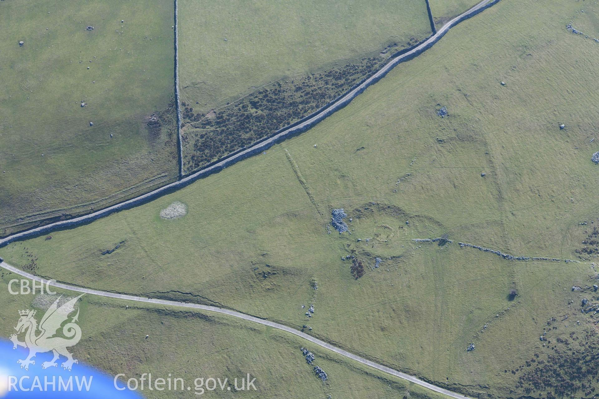 Erw Wen homestead and field system. Oblique aerial photograph taken during the Royal Commission’s programme of archaeological aerial reconnaissance by Toby Driver on 25 March 2022.