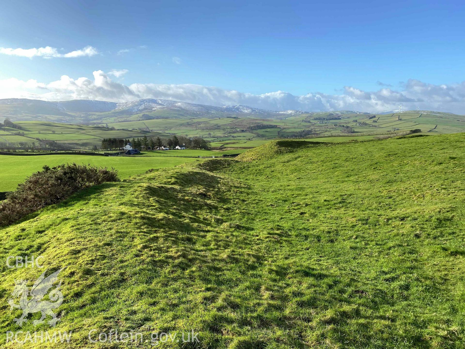 Digital colour photograph showing Caer Caradog (E rampart).