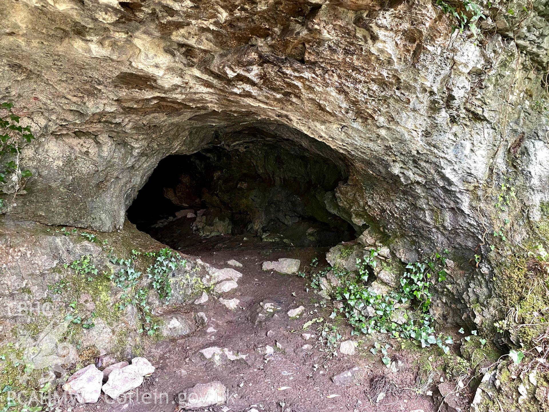 Digital colour photograph showing Cathole cave, Monkton.