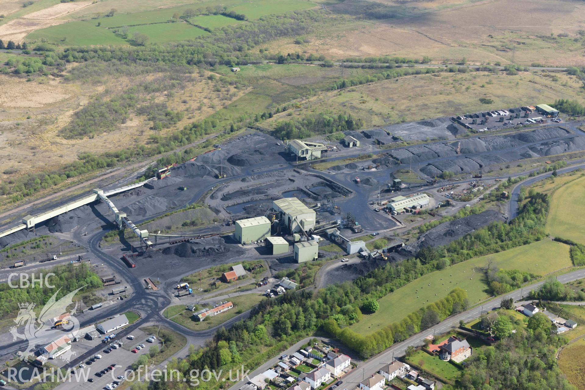 Onllwyn Washery. Oblique aerial photograph taken during the Royal Commission's programme of archaeological aerial reconnaissance by Toby Driver on 29 April 2022.