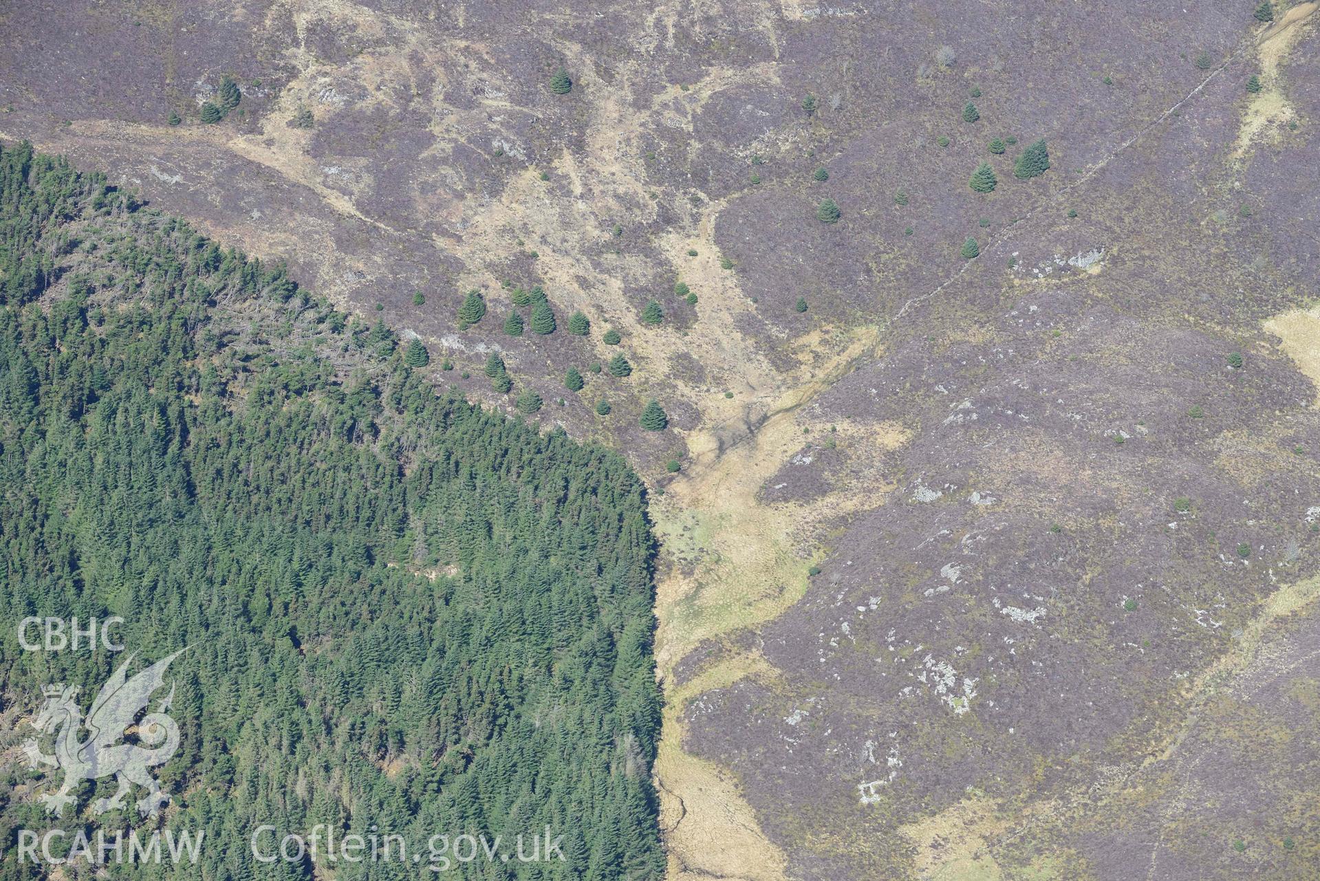 Allt Goch hut circle settlement. Oblique aerial photograph taken during the Royal Commission’s programme of archaeological aerial reconnaissance by Toby Driver on 20 April 2018.