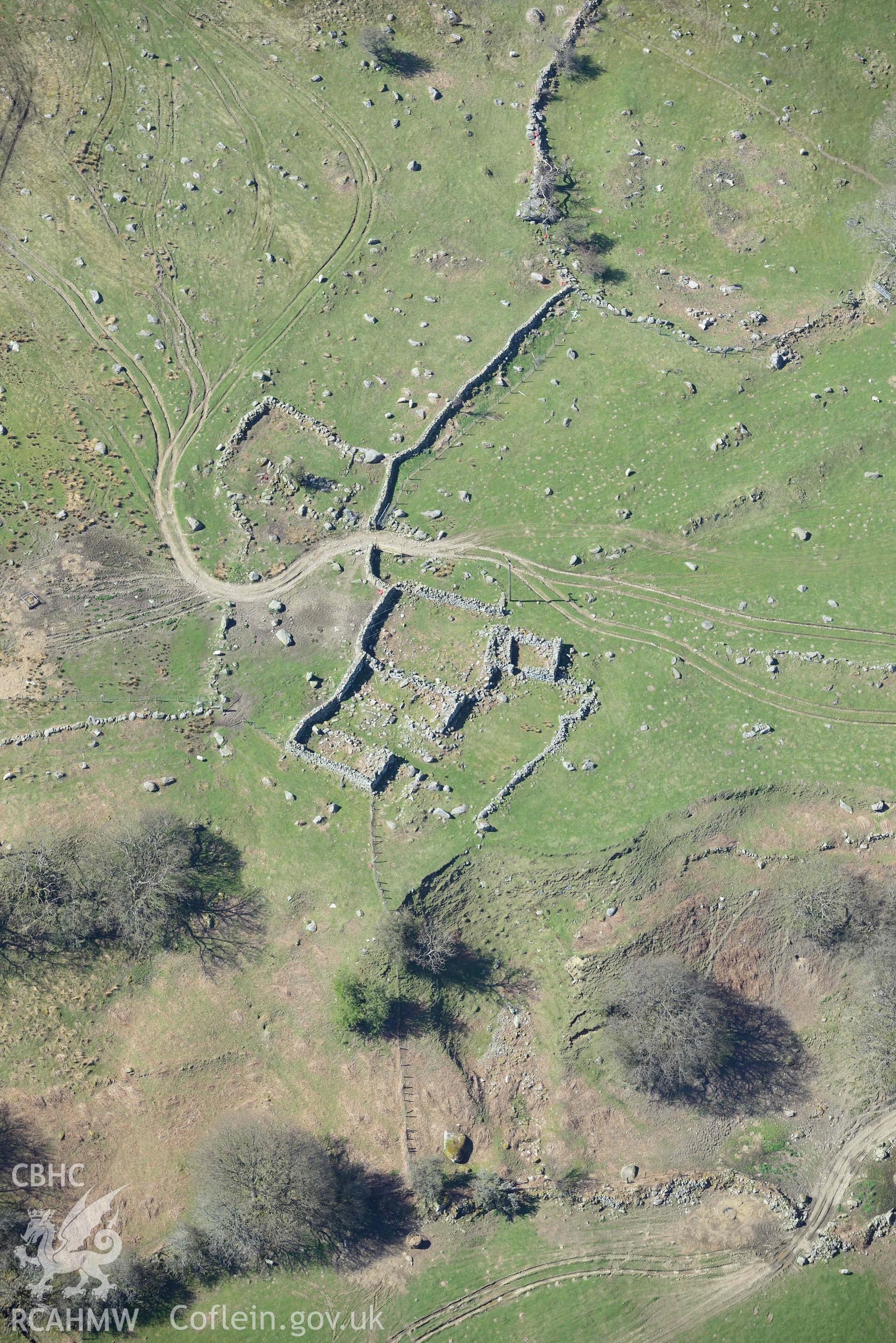 Garreg Fawr longhouse complex. Oblique aerial photograph taken during the Royal Commission’s programme of archaeological aerial reconnaissance by Toby Driver on 20 April 2018.