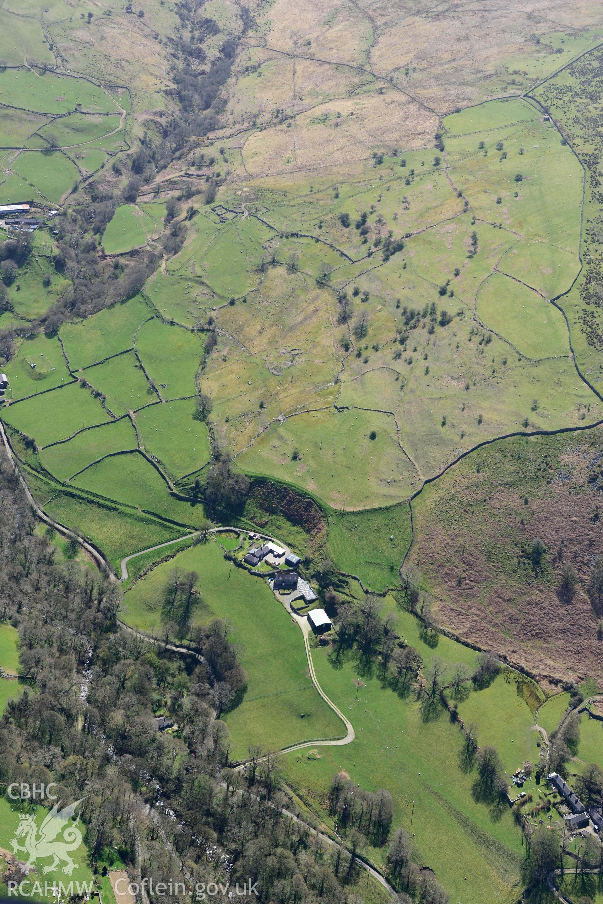 Early field system and settlements near Three Streams, view from the north. Oblique aerial photograph taken during the Royal Commission’s programme of archaeological aerial reconnaissance by Toby Driver on 20 April 2018.