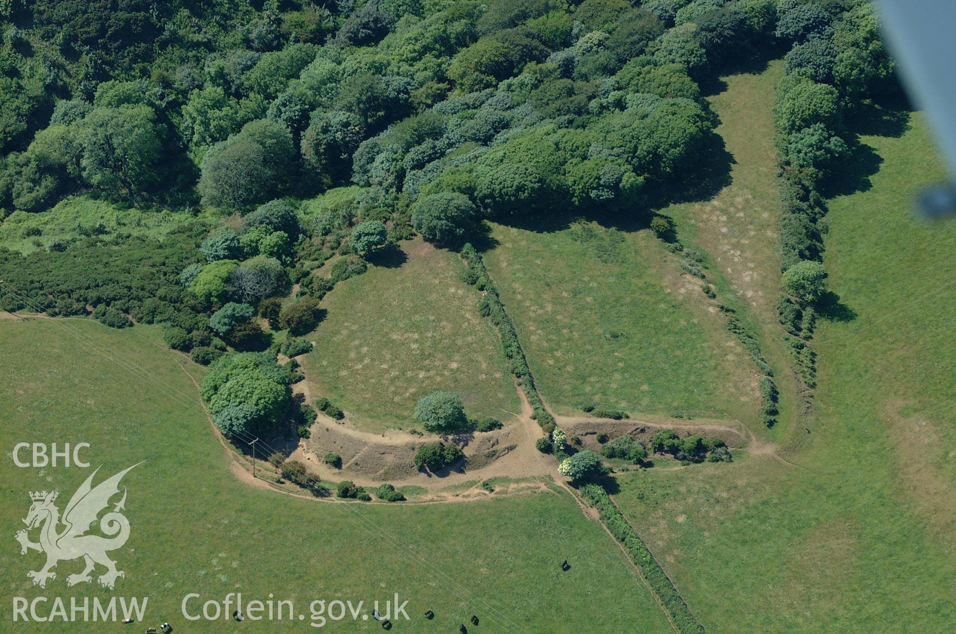 RCAHMW colour oblique aerial photograph of Howelston Rath taken on 15/06/2004 by Toby Driver