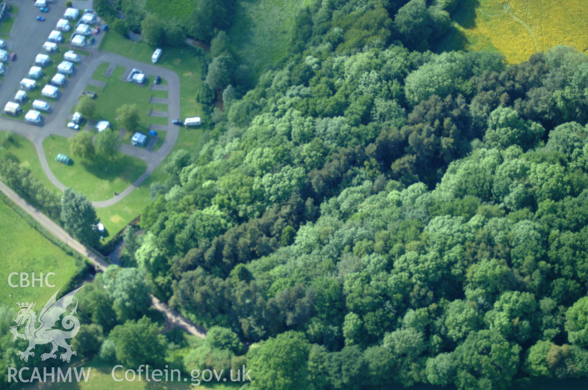 RCAHMW colour oblique aerial photograph of Mill Wood Castle, opposite Dingestow taken on 02/06/2004 by Toby Driver