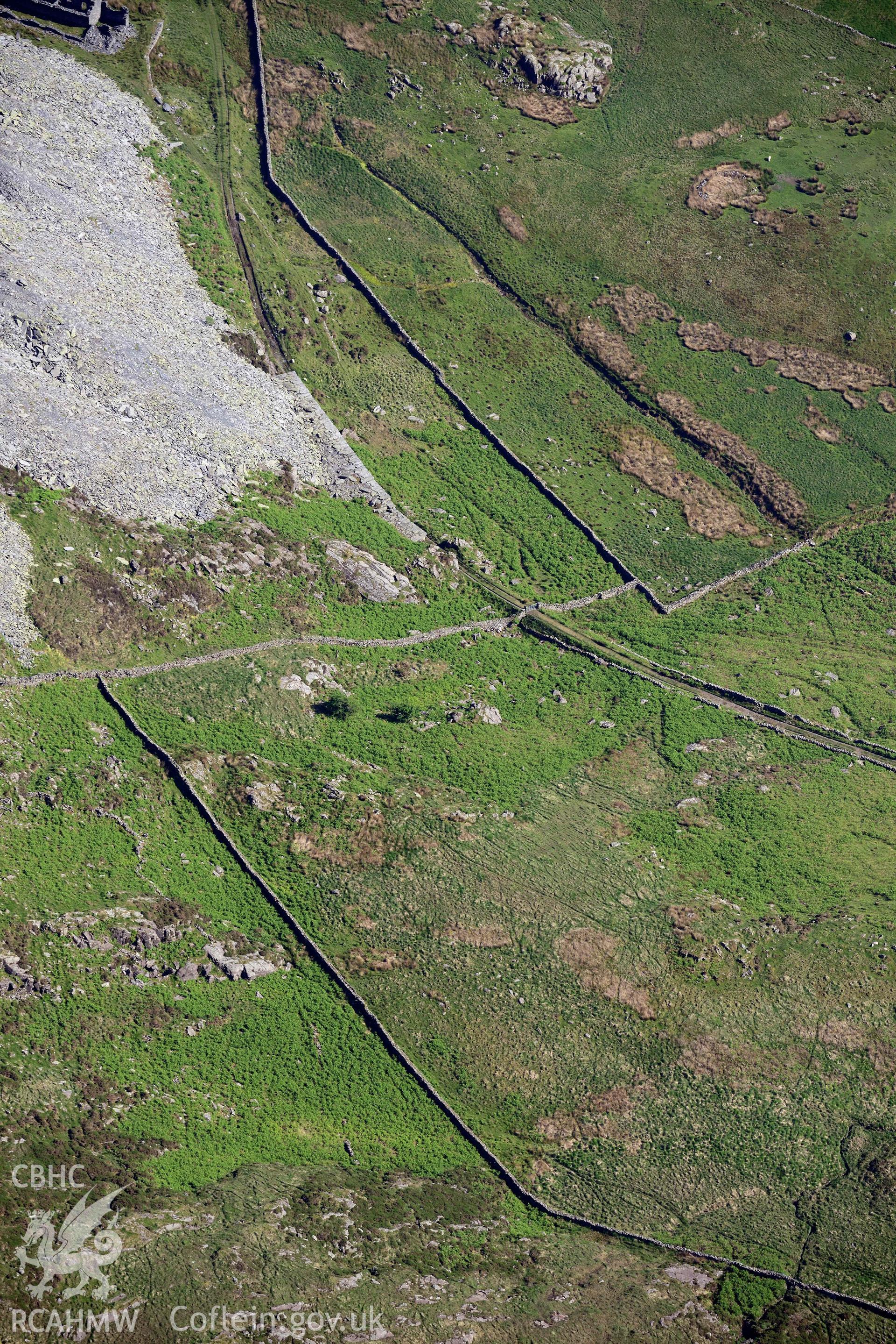 Gorseddau slate quarry, tramway. Oblique aerial photograph taken during the Royal Commission