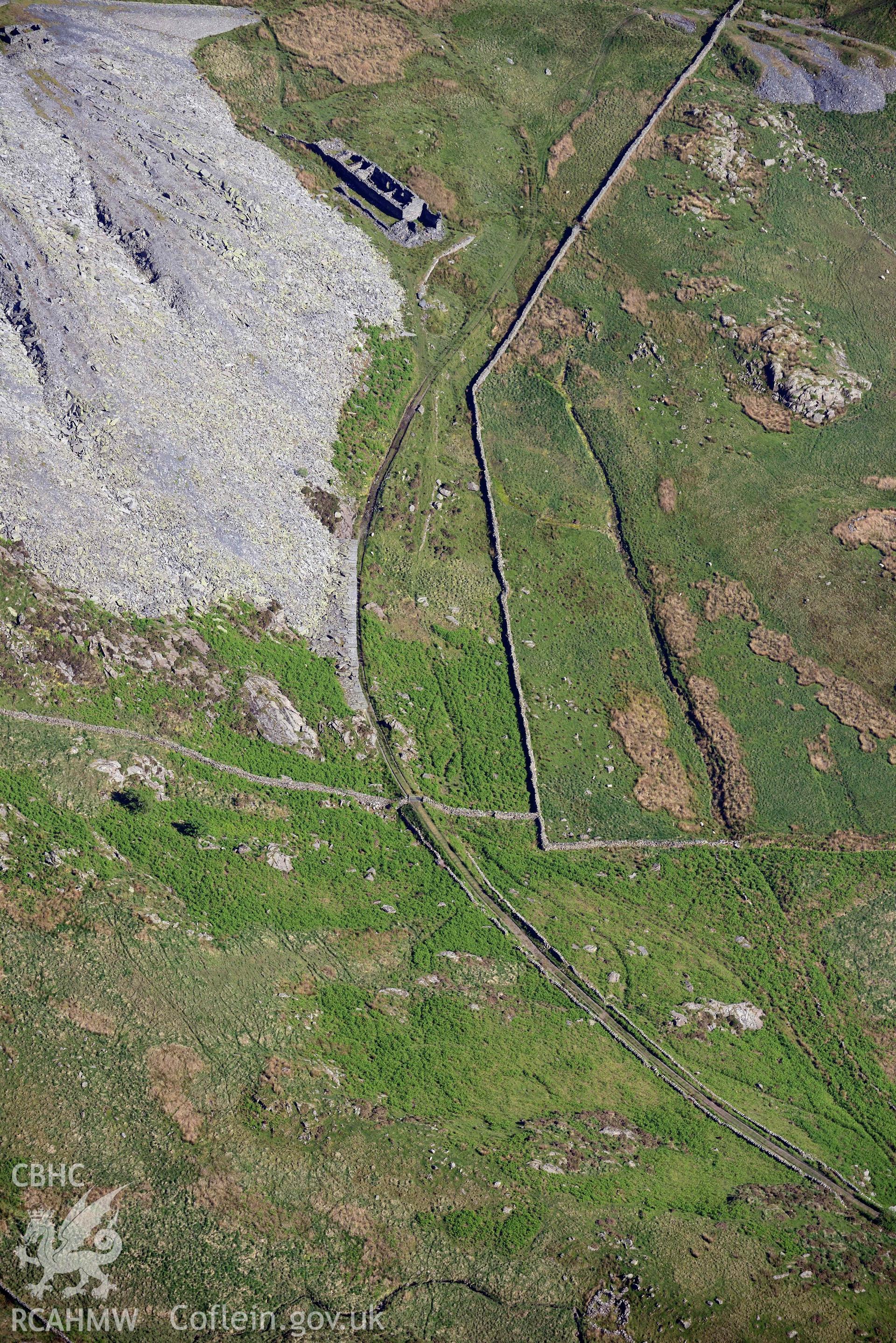 Gorseddau slate quarry, tramway. Oblique aerial photograph taken during the Royal Commission