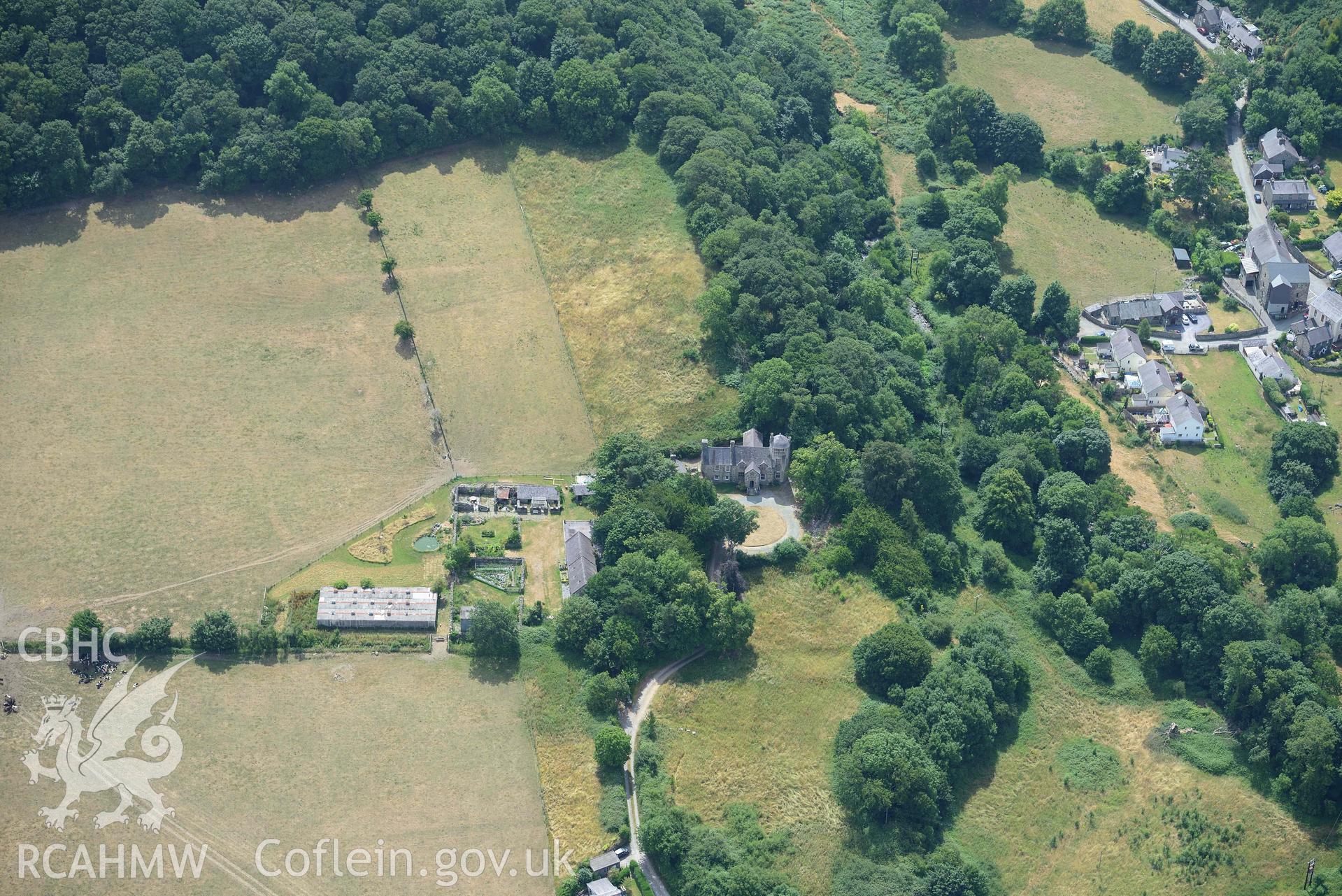 Abergwyngregyn. Oblique aerial photograph taken during the Royal Commission’s programme of archaeological aerial reconnaissance by Toby Driver on 10 July 2018.