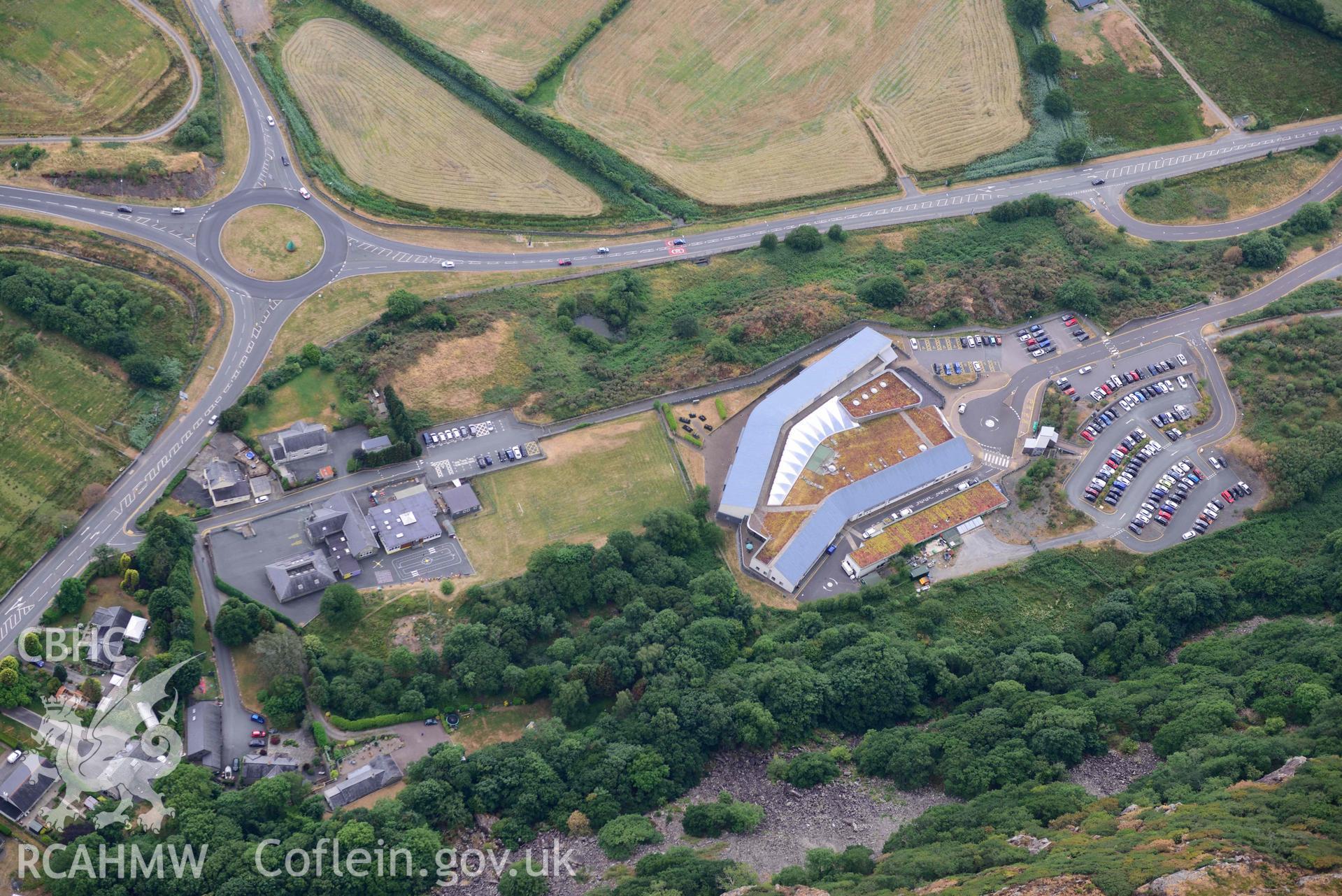 Roman bath house at Tremadog. Oblique aerial photograph taken during the Royal Commission’s programme of archaeological aerial reconnaissance by Toby Driver on 10 July 2018.