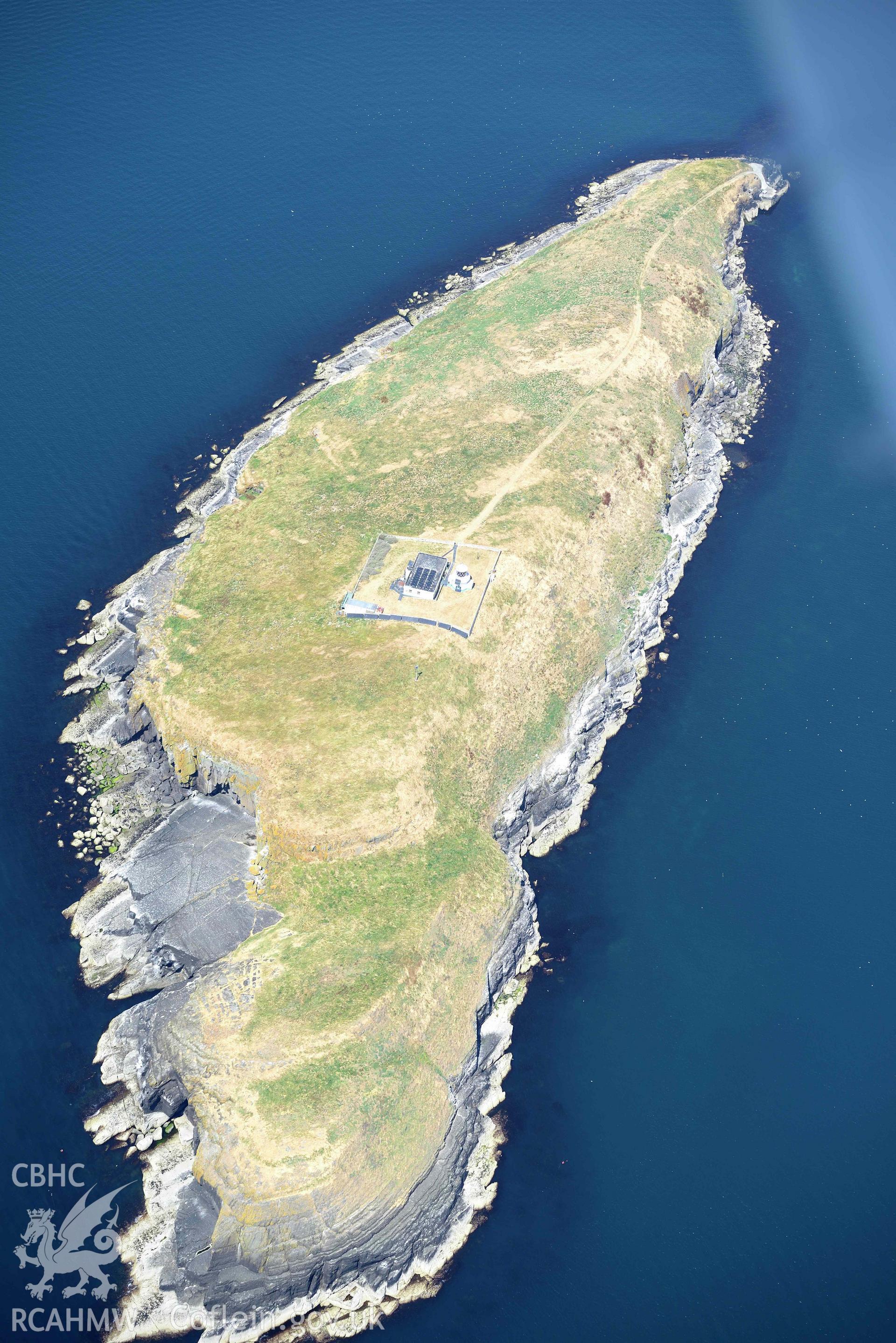 St Tudwals Lighthouse on  St Tudwals Island West. Oblique aerial photograph taken during the Royal Commission’s programme of archaeological aerial reconnaissance by Toby Driver on 10 July 2018.