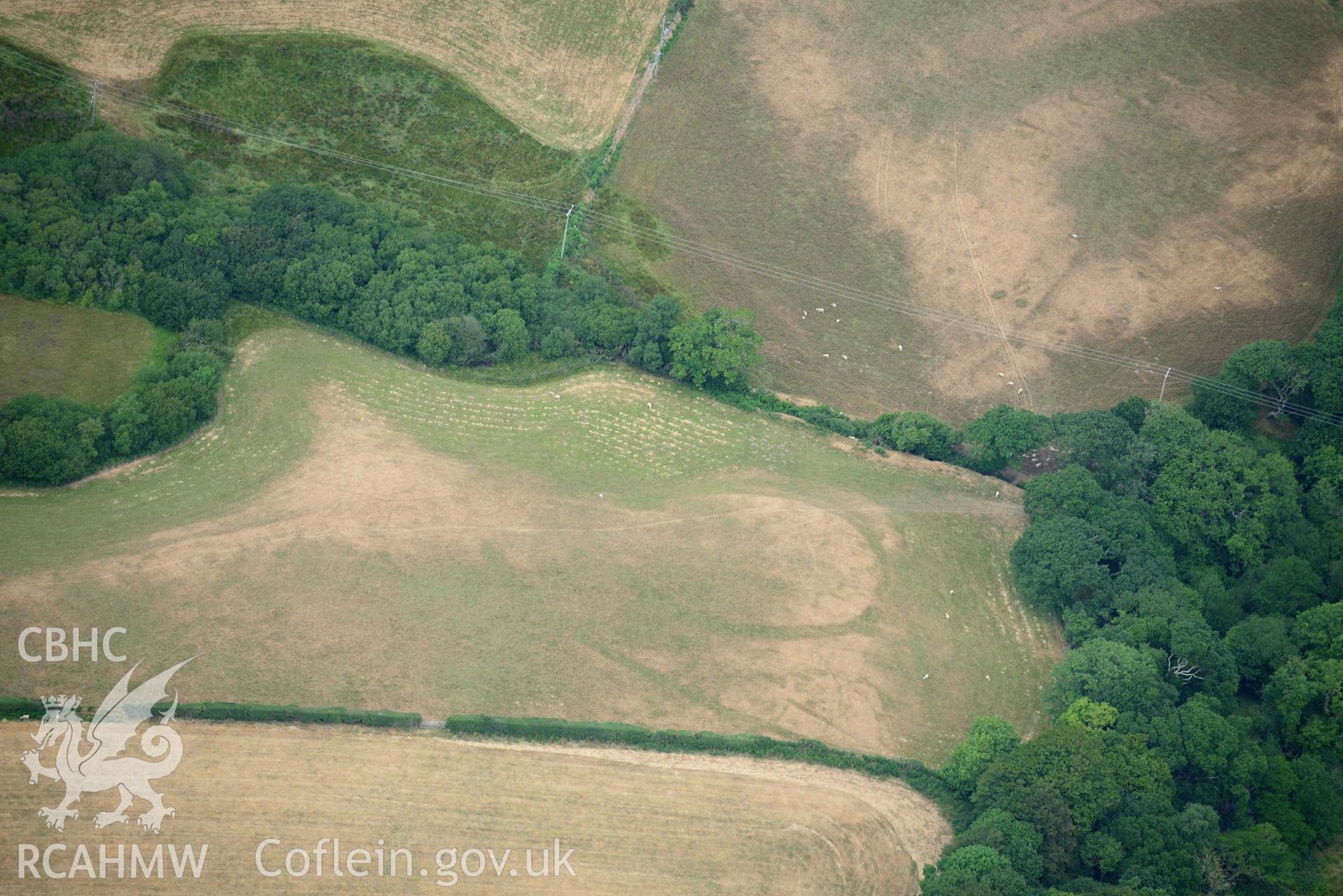 Detailed view of Bwlch y Ffordd Isa defended enclosure. Oblique aerial photograph taken during the Royal Commission’s programme of archaeological aerial reconnaissance by Toby Driver on 10 July 2018.