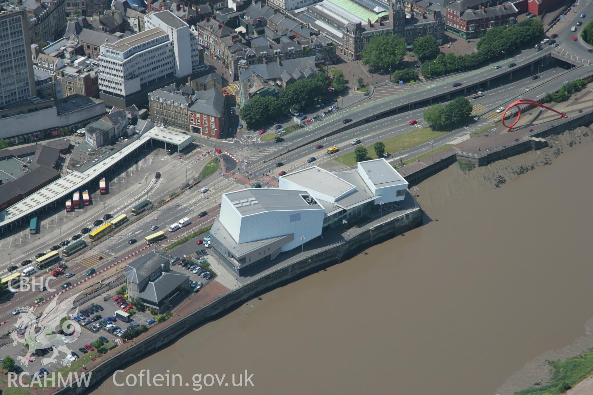 RCAHMW colour oblique photograph of Newport, site of medieval ship. Taken by Toby Driver on 29/06/2006.