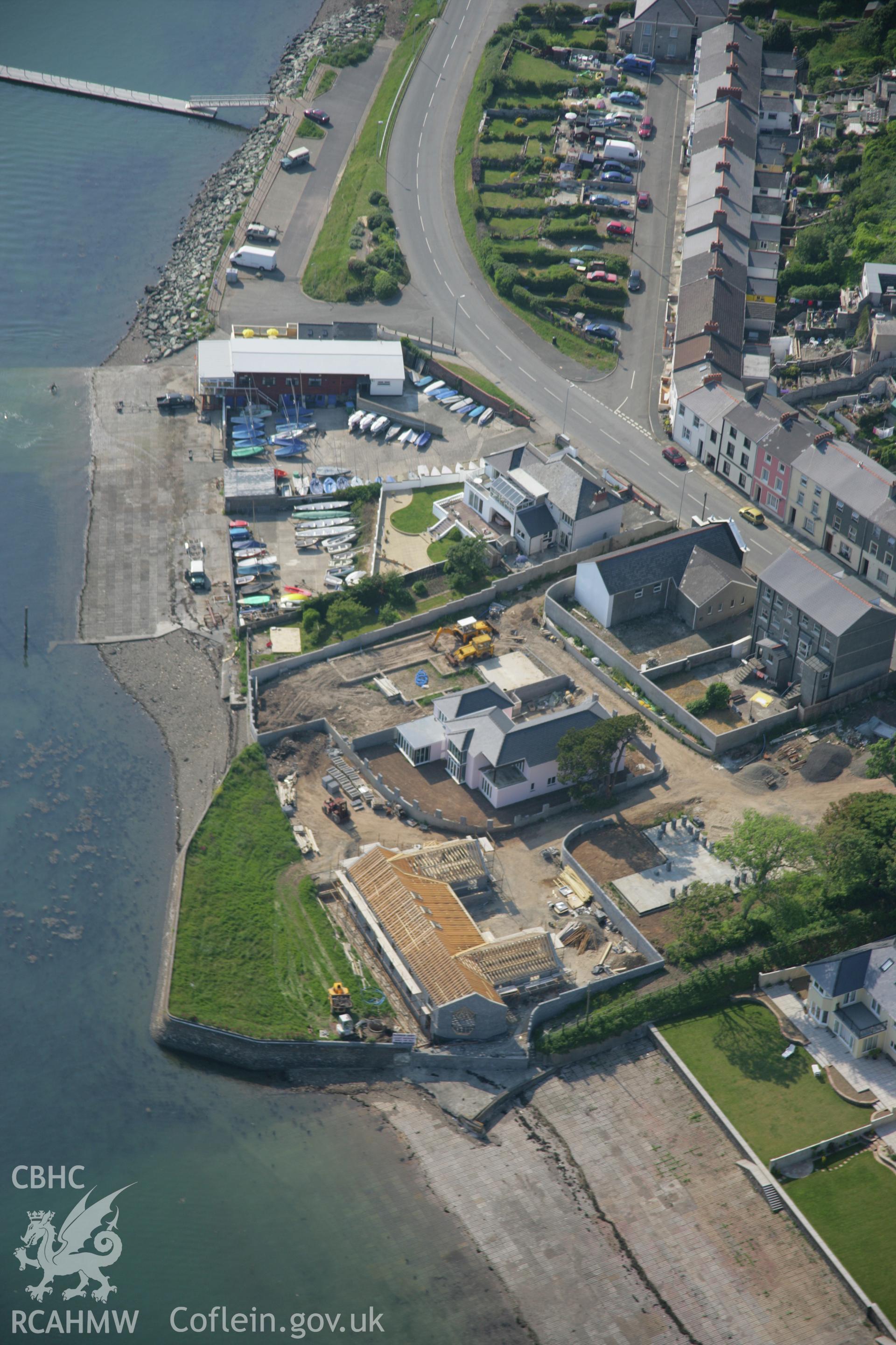 RCAHMW colour oblique aerial photograph of American War of Independence Redan, Neyland and slipways, viewed from the east. Taken on 08 June 2006 by Toby Driver