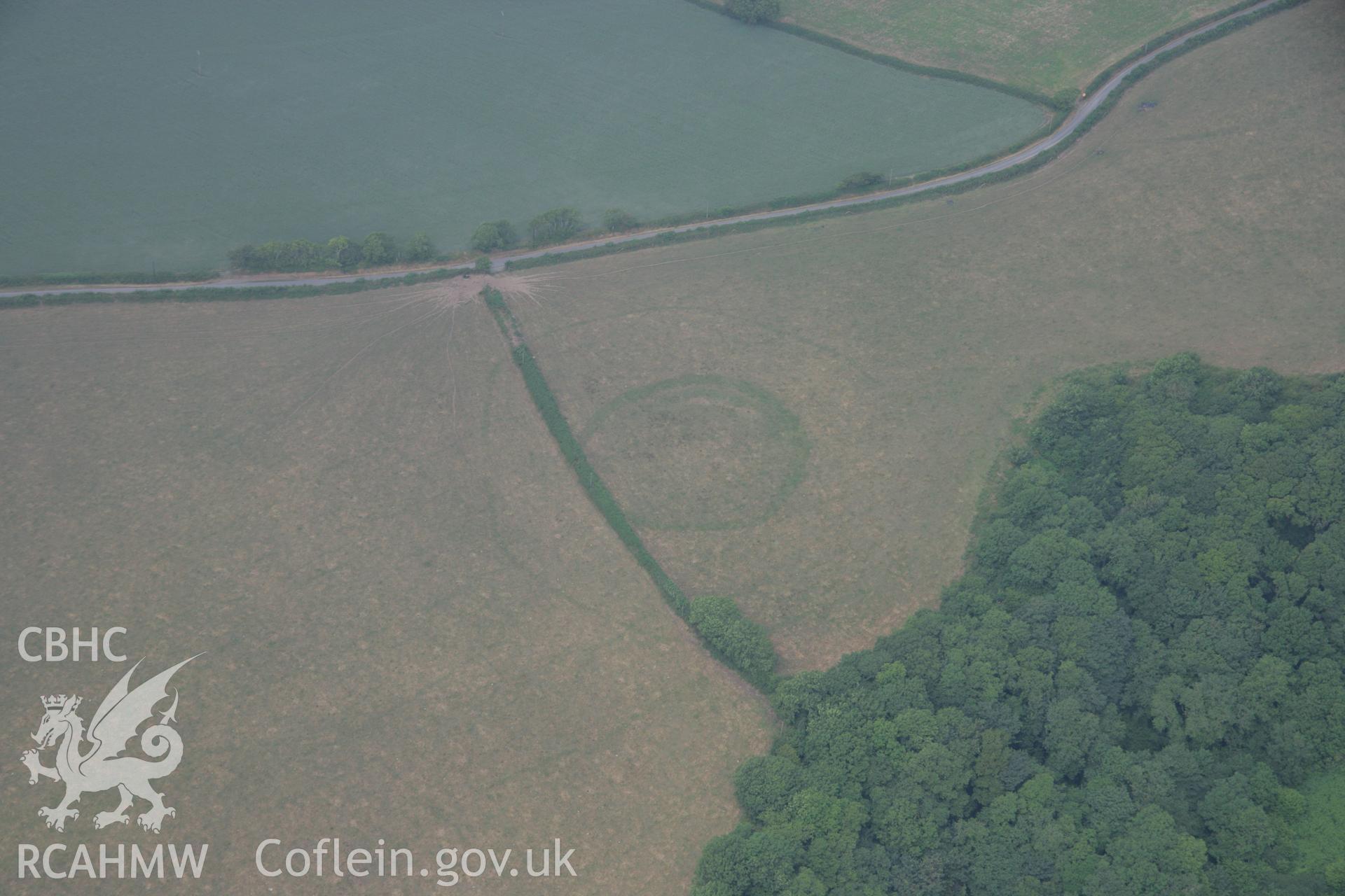 RCAHMW colour oblique aerial photograph of Lan Enclosure. Taken on 21 July 2006 by Toby Driver.
