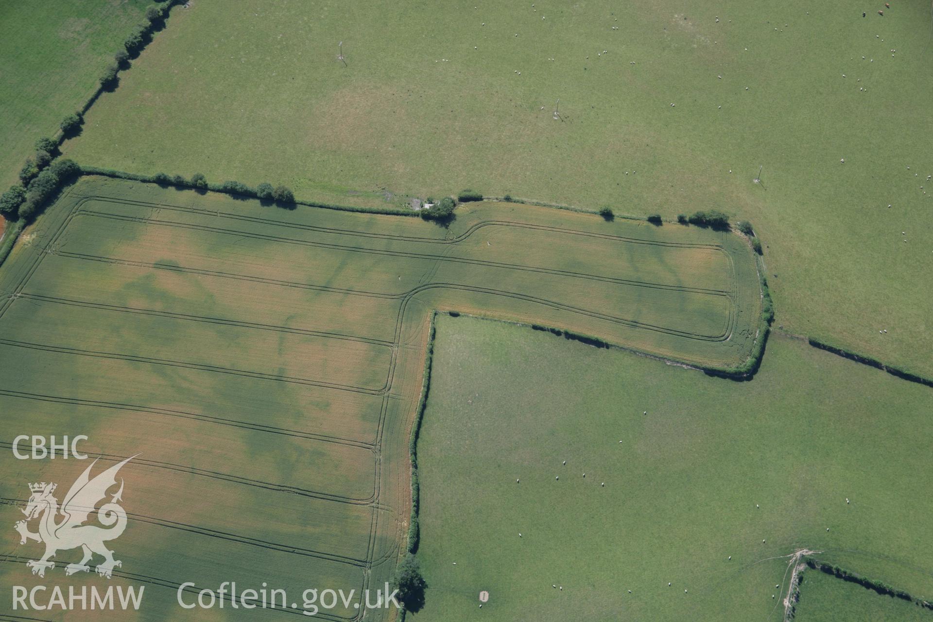 RCAHMW colour oblique aerial photograph of Womaston. Taken on 13 July 2006 by Toby Driver.