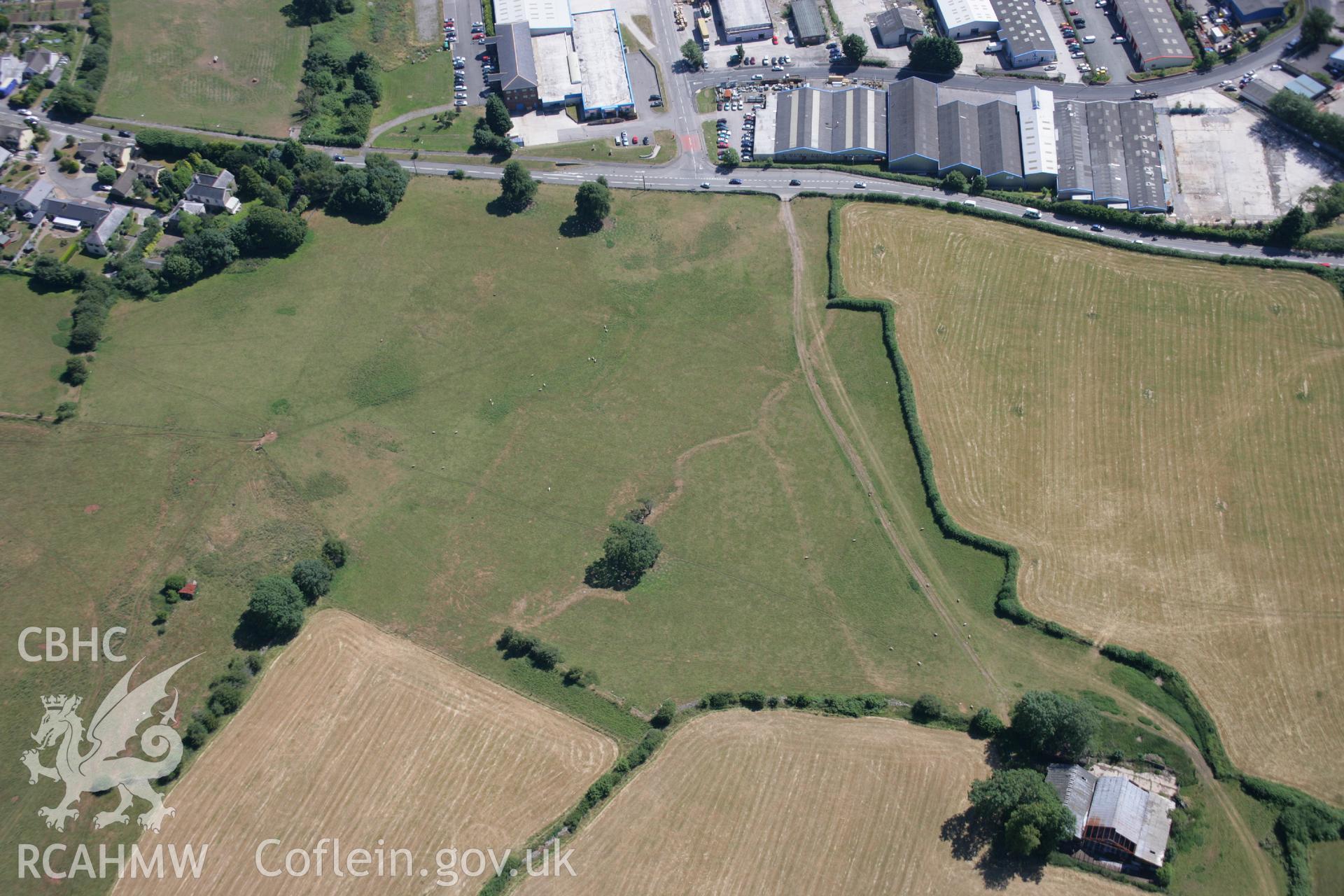 RCAHMW colour oblique aerial photograph of Coity Field System. Taken on 24 July 2006 by Toby Driver.