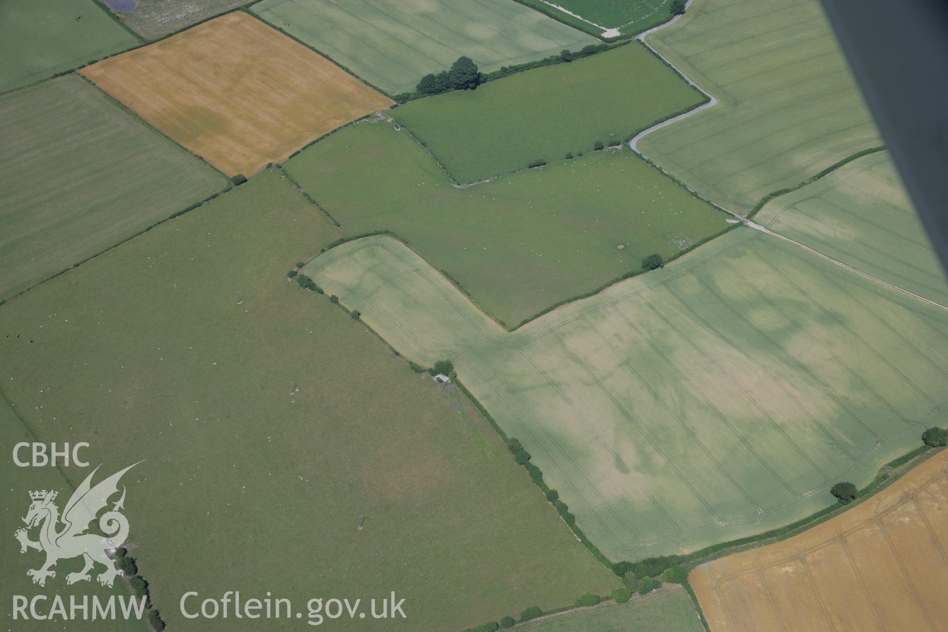 RCAHMW colour oblique aerial photograph of Womaston. Taken on 13 July 2006 by Toby Driver.