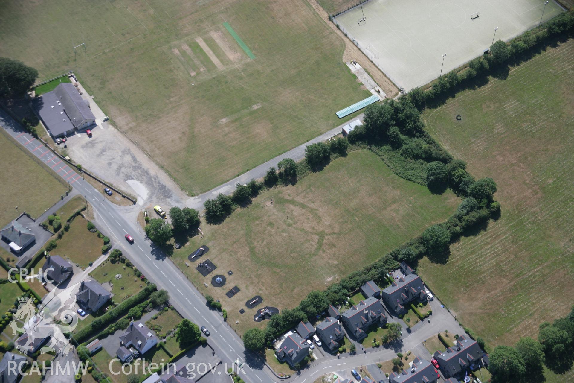 RCAHMW colour oblique aerial photograph of King George's Field Enclosure, viewed from the north. Taken on 03 August 2006 by Toby Driver