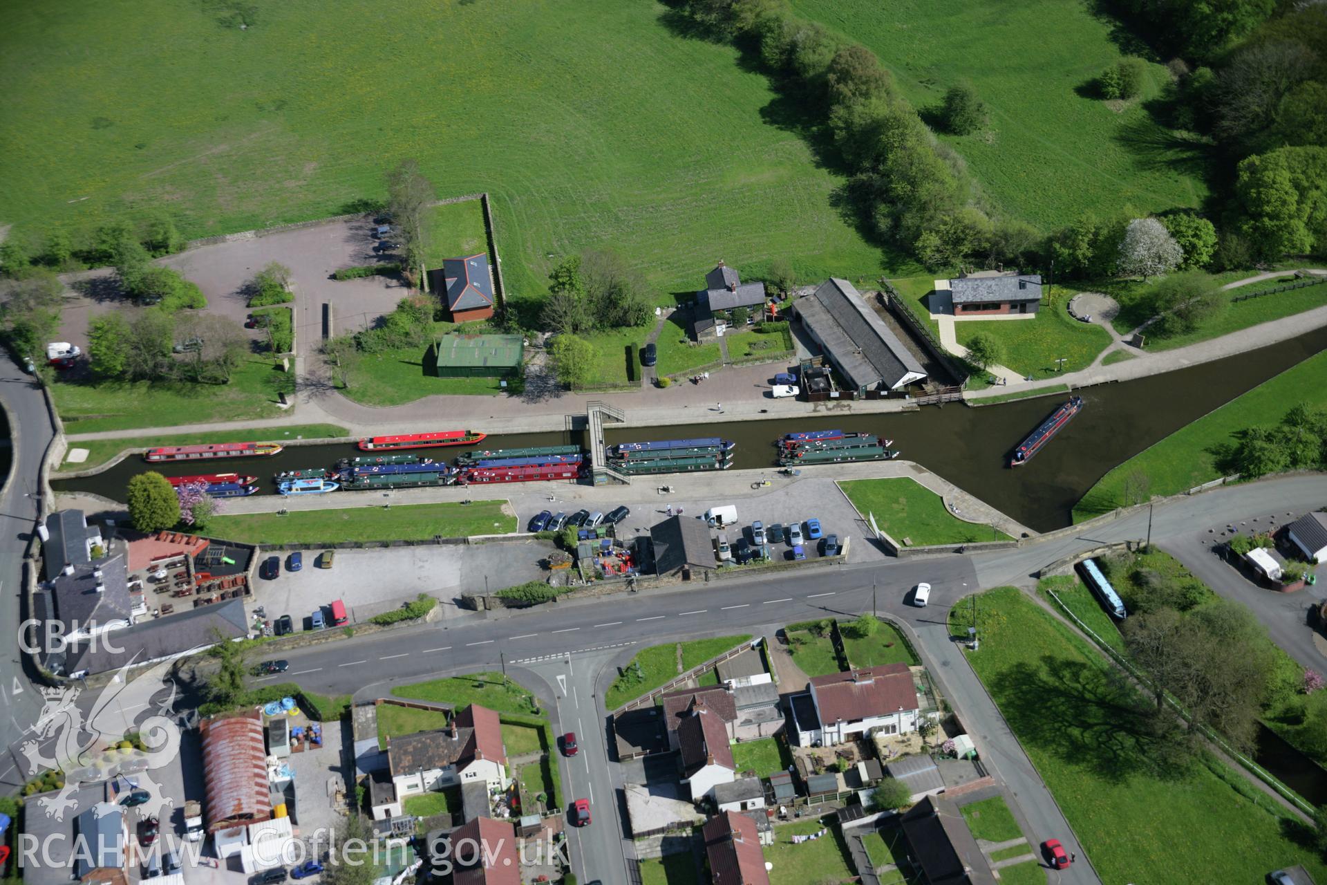 RCAHMW digital colour oblique photograph of Trefor Wharf on the Llangollen Canal viewed from the south-east. Taken on 05/05/2006 by T.G. Driver.