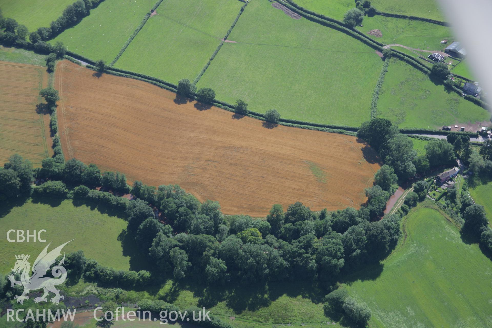 RCAHMW colour oblique aerial photograph of Cross Oak Hillfort. Taken on 13 July 2006 by Toby Driver.