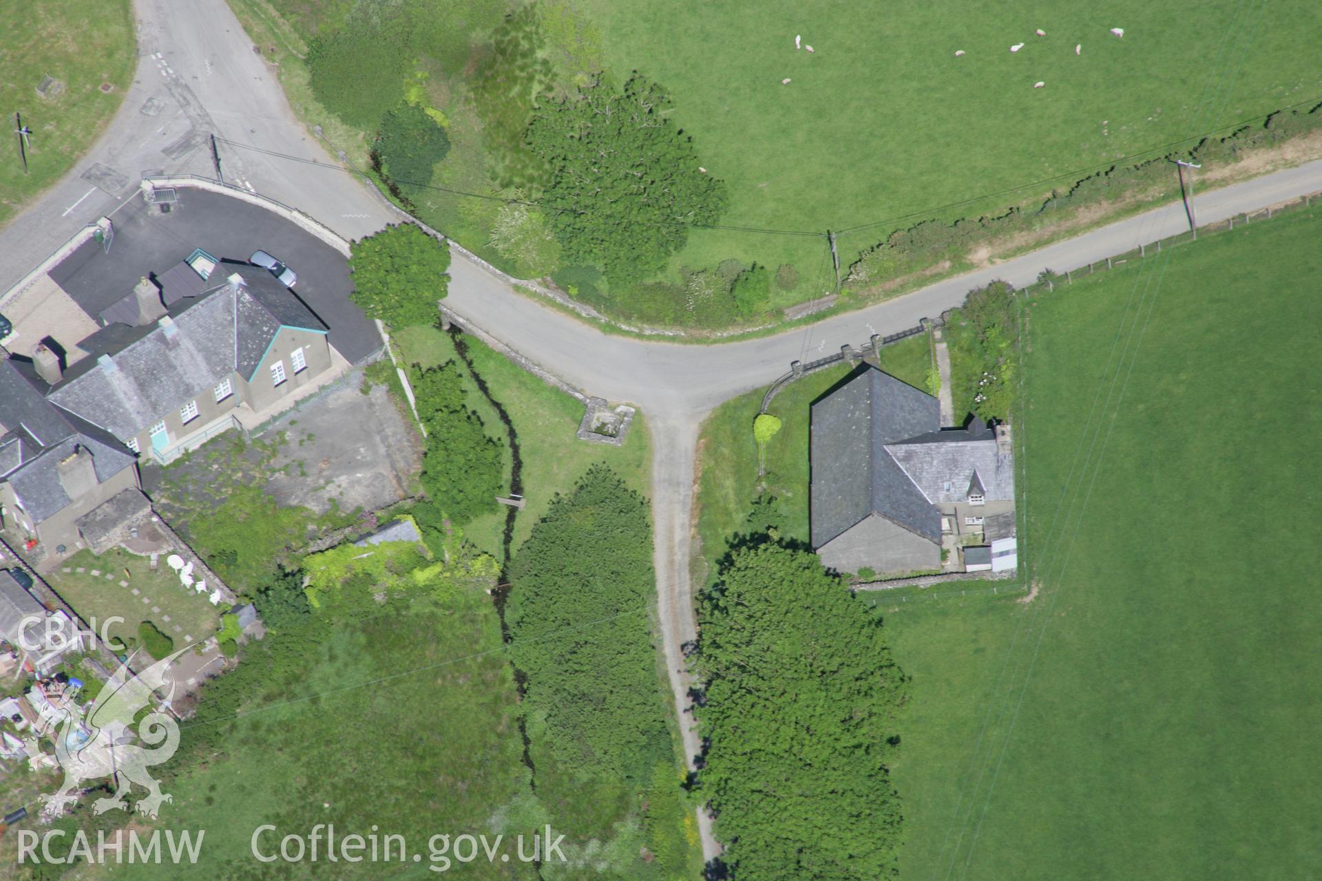 RCAHMW colour oblique aerial photograph of Ffynnon Fair from the south-west. Taken on 14 June 2006 by Toby Driver.