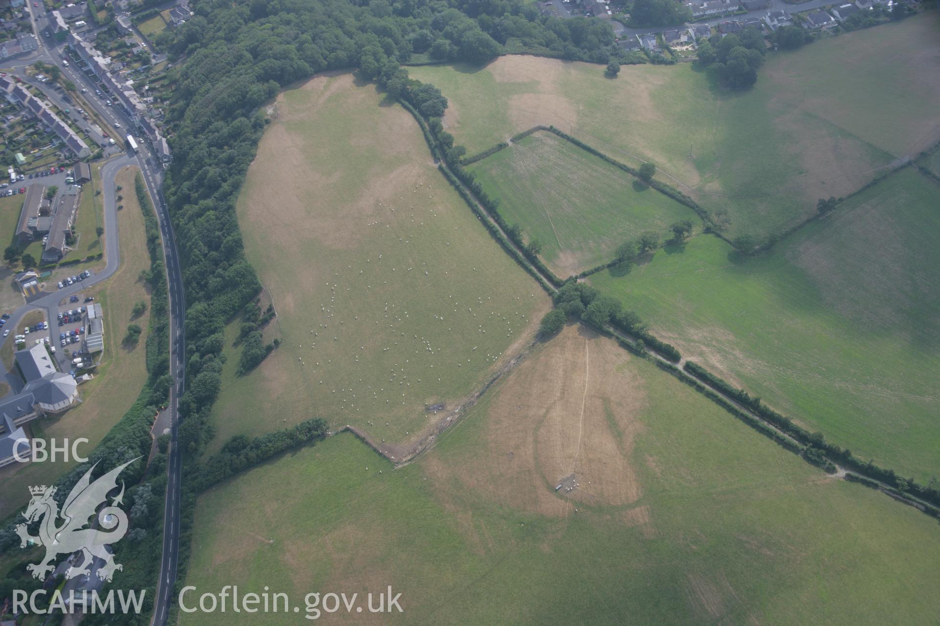 RCAHMW colour oblique aerial photograph of Pant-Teg enclosure. Taken on 21 July 2006 by Toby Driver.