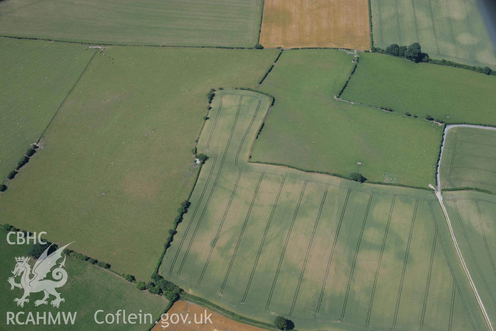 RCAHMW colour oblique aerial photograph of Womaston. Taken on 13 July 2006 by Toby Driver.