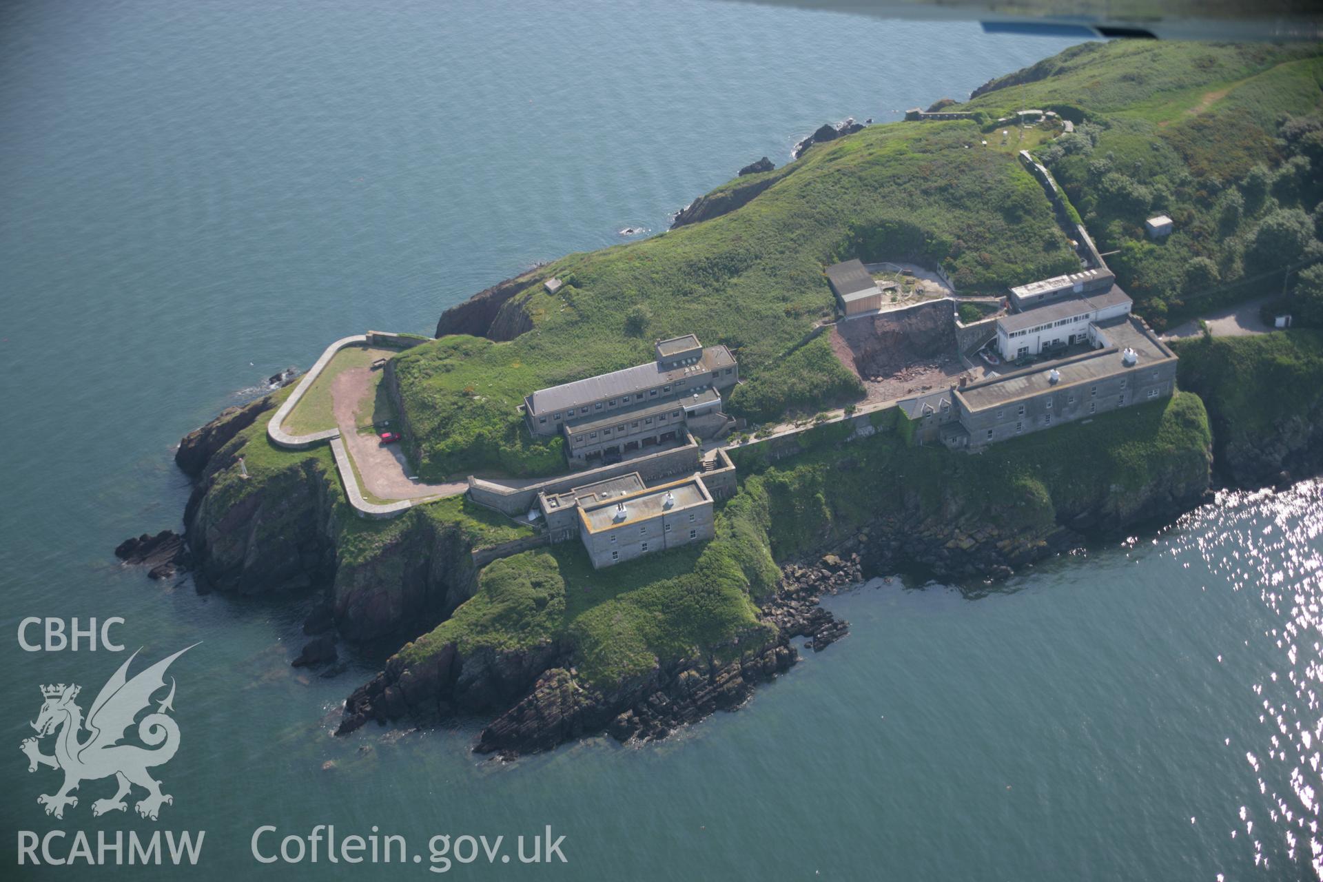 RCAHMW colour oblique aerial photograph of Dale Point Fort from the east. Taken on 08 June 2006 by Toby Driver.