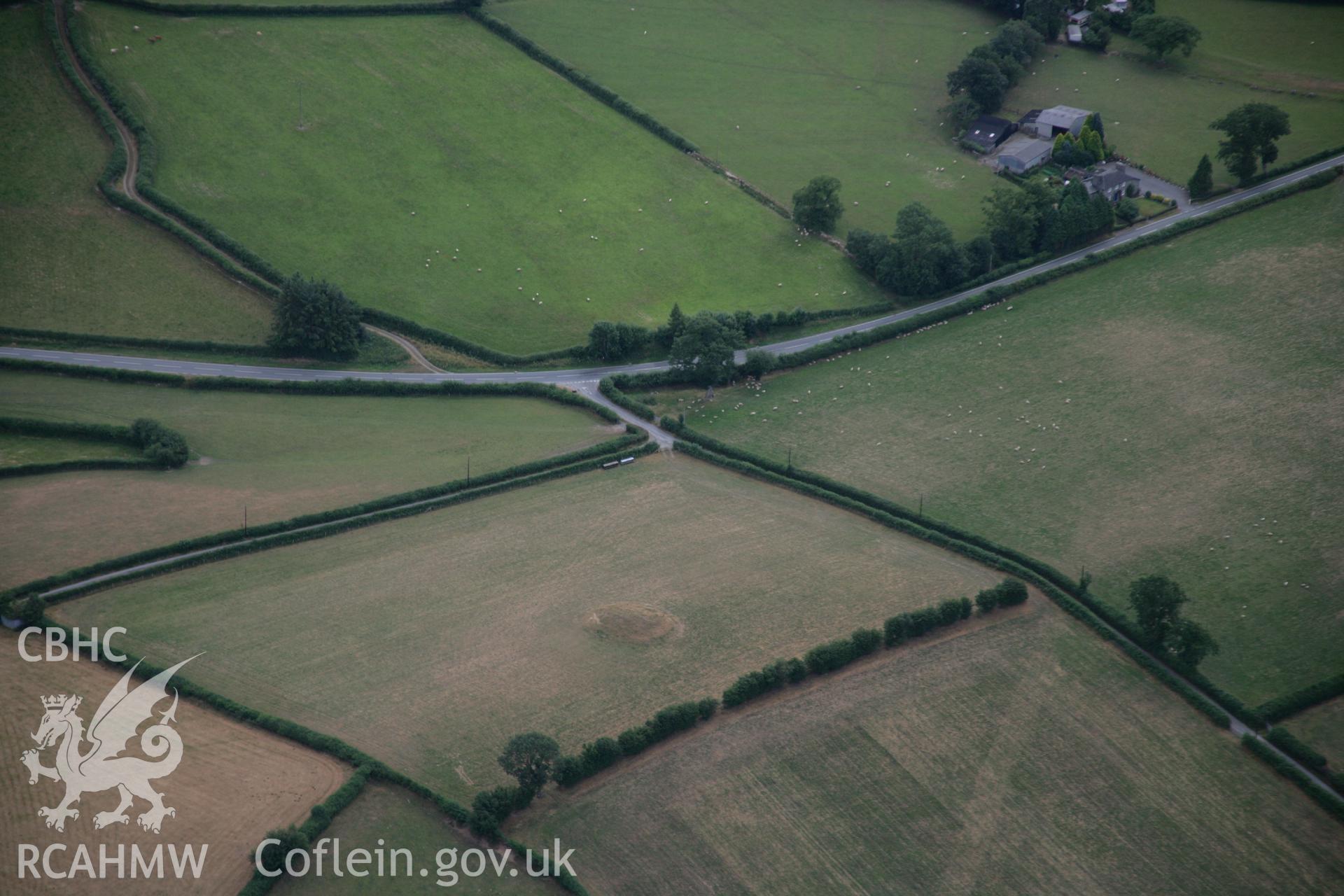 RCAHMW colour oblique aerial photograph of Ty Lettice Round Barrow. Taken on 27 July 2006 by Toby Driver.